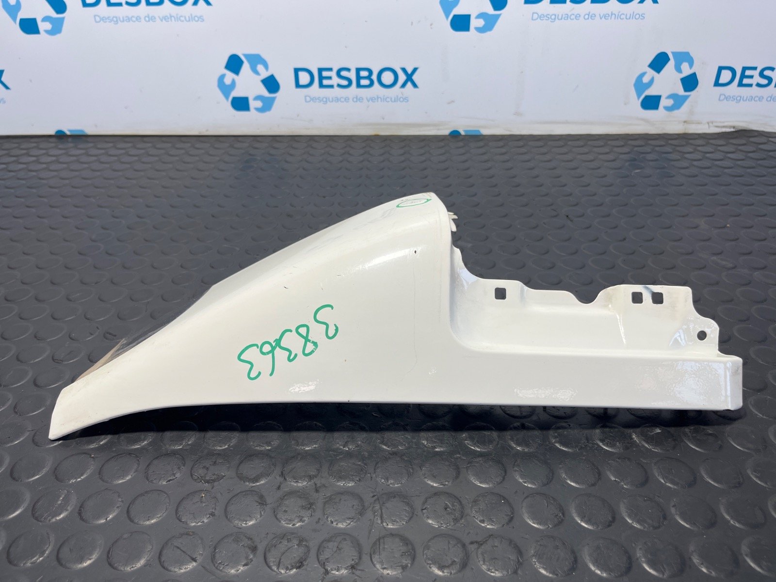 ALETA DELANTERA DERECHA PIAGGIO (VESPA) PORTER Caja/Chasis - recambio desguace