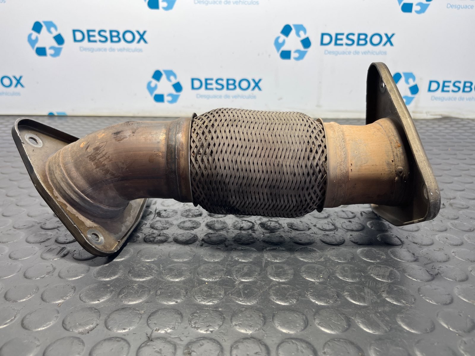 TUBO FLEXIBLE ESCAPE