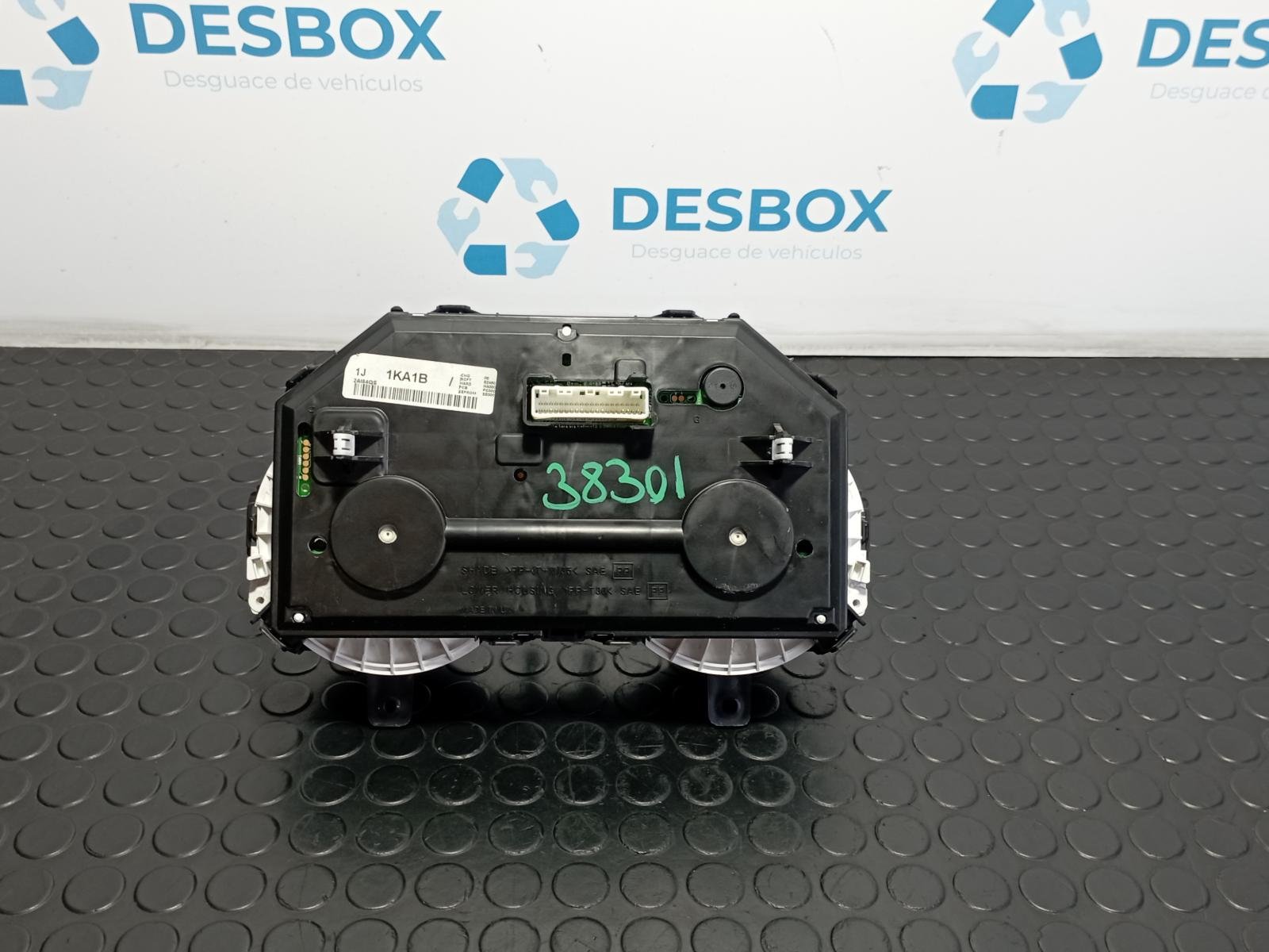 CUADRO INSTRUMENTOS NISSAN JUKE (F15) - recambio desguace - vista 2