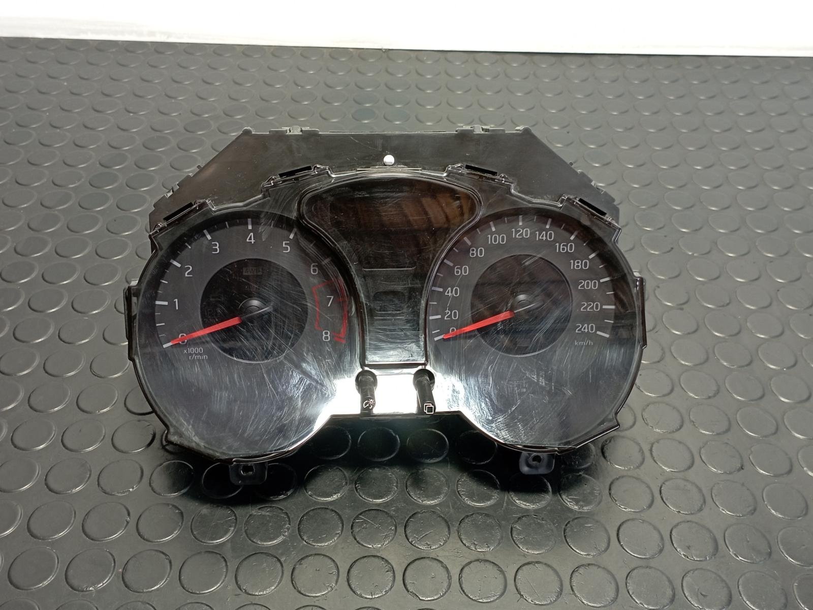 CUADRO INSTRUMENTOS NISSAN JUKE (F15) - recambio desguace