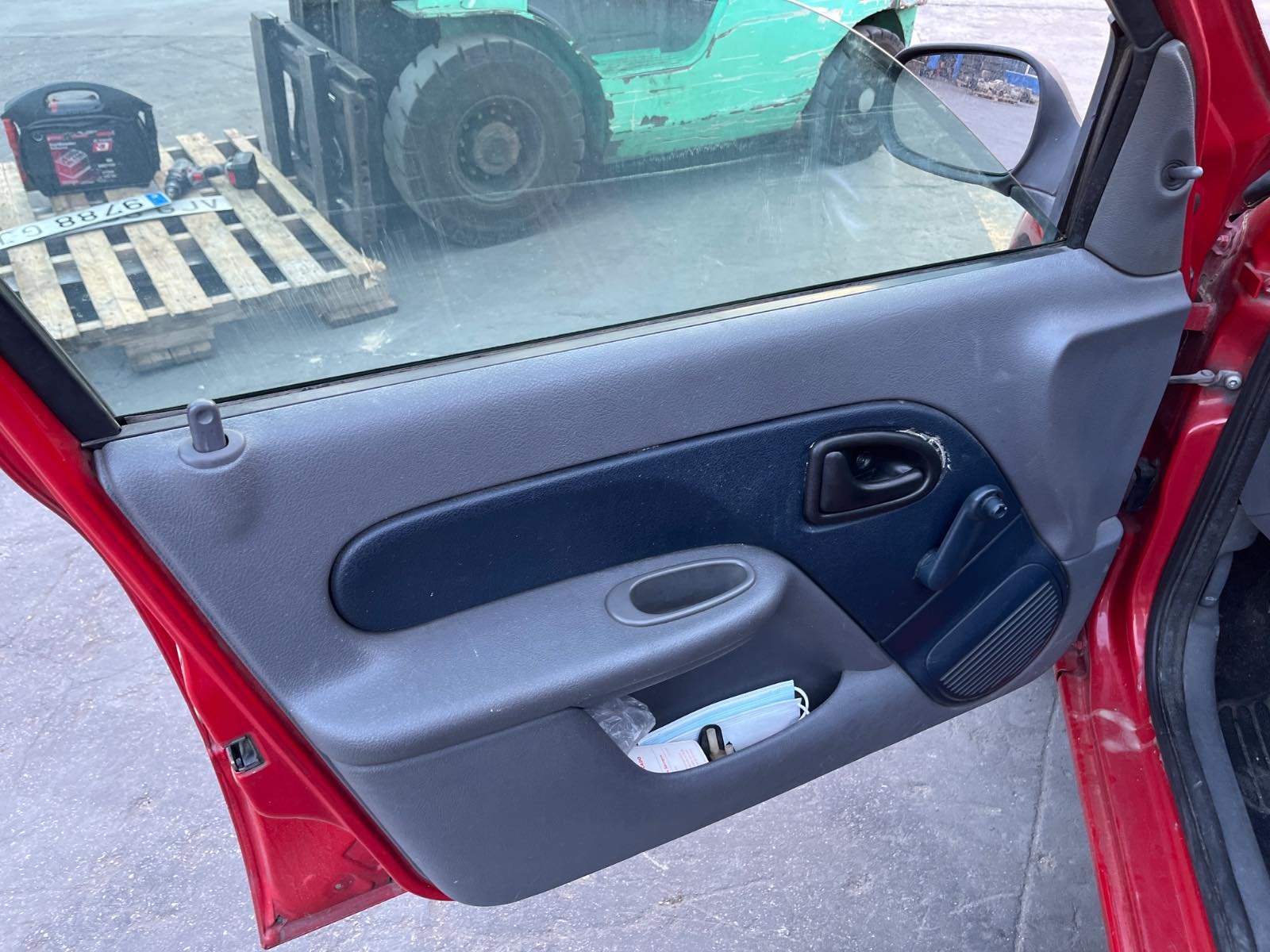 CATALIZADOR RENAULT CLIO II FASE I (B/CBO) - recambio desguace - vista 3
