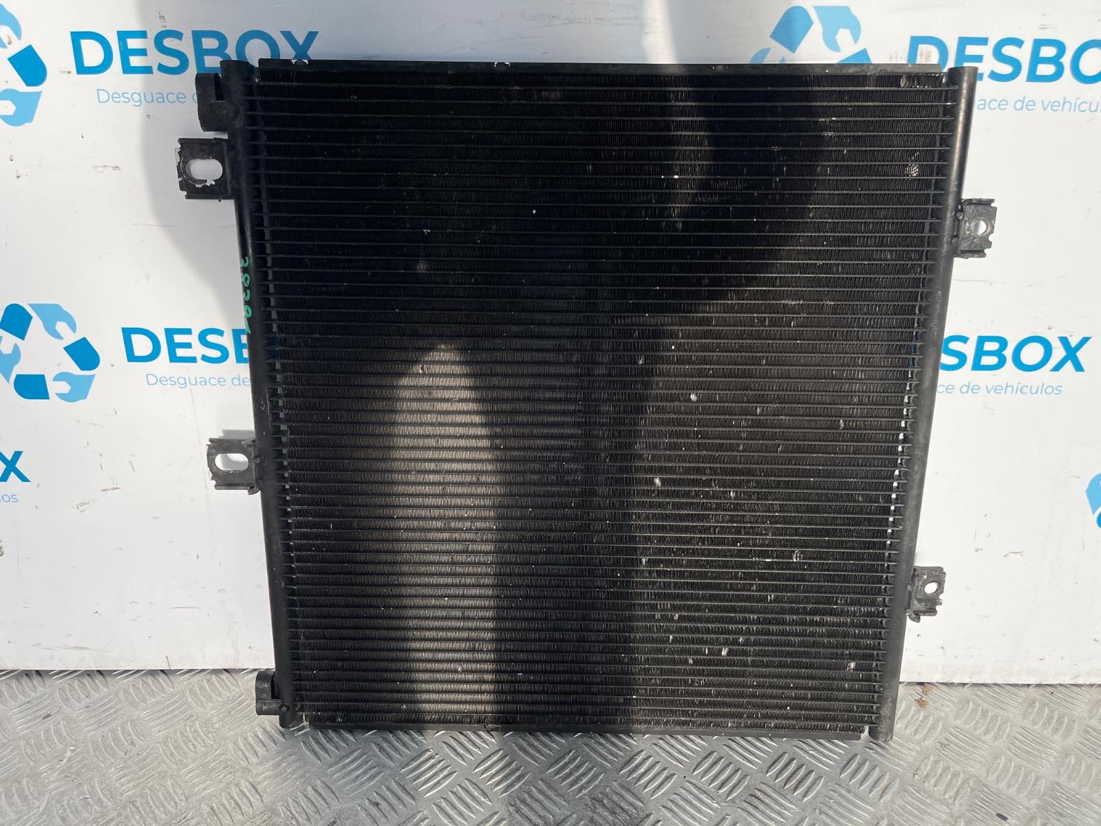 CONDENSADOR / RADIADOR AIRE ACONDICIONADO RENAULT 42AEA10 - recambio desguace
