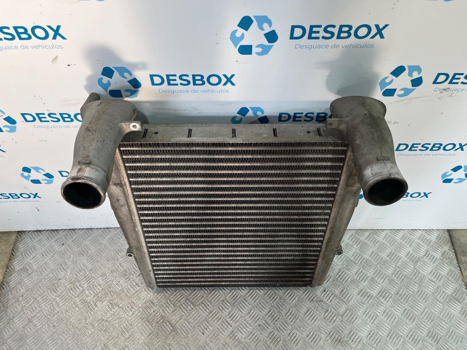 INTERCOOLER RENAULT 42AEA10 - recambio desguace - vista 2