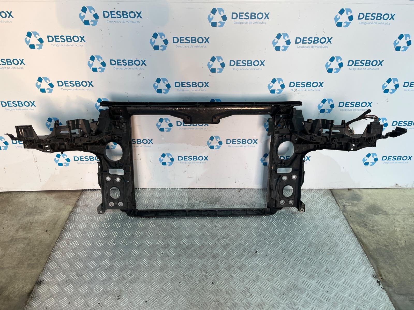 PANEL FRONTAL VOLKSWAGEN TOUAREG (7LA) - recambio desguace - vista 4
