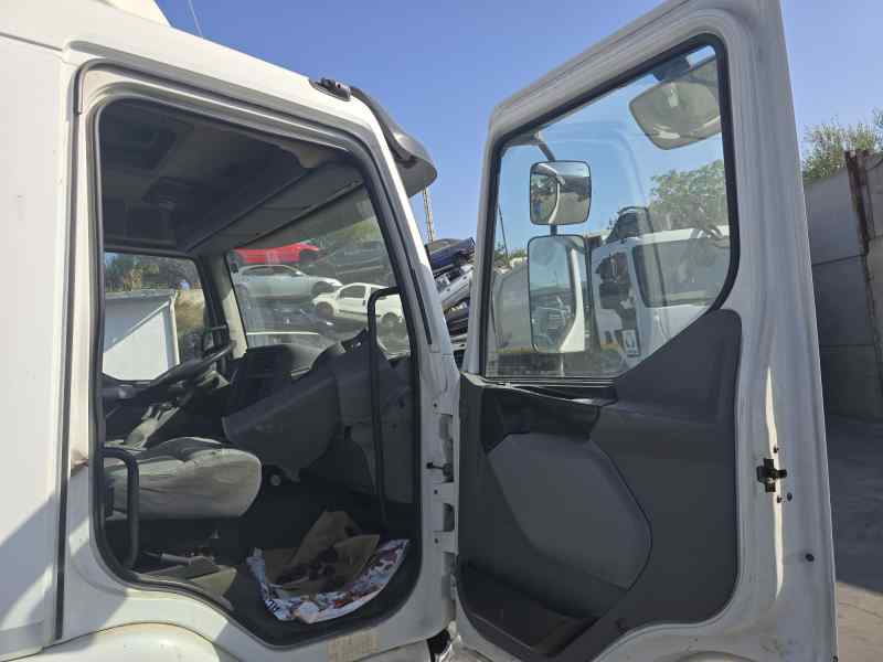 CABINA COMPLETA  RENAULT 42AEA10 - recambio desguace - vista 9