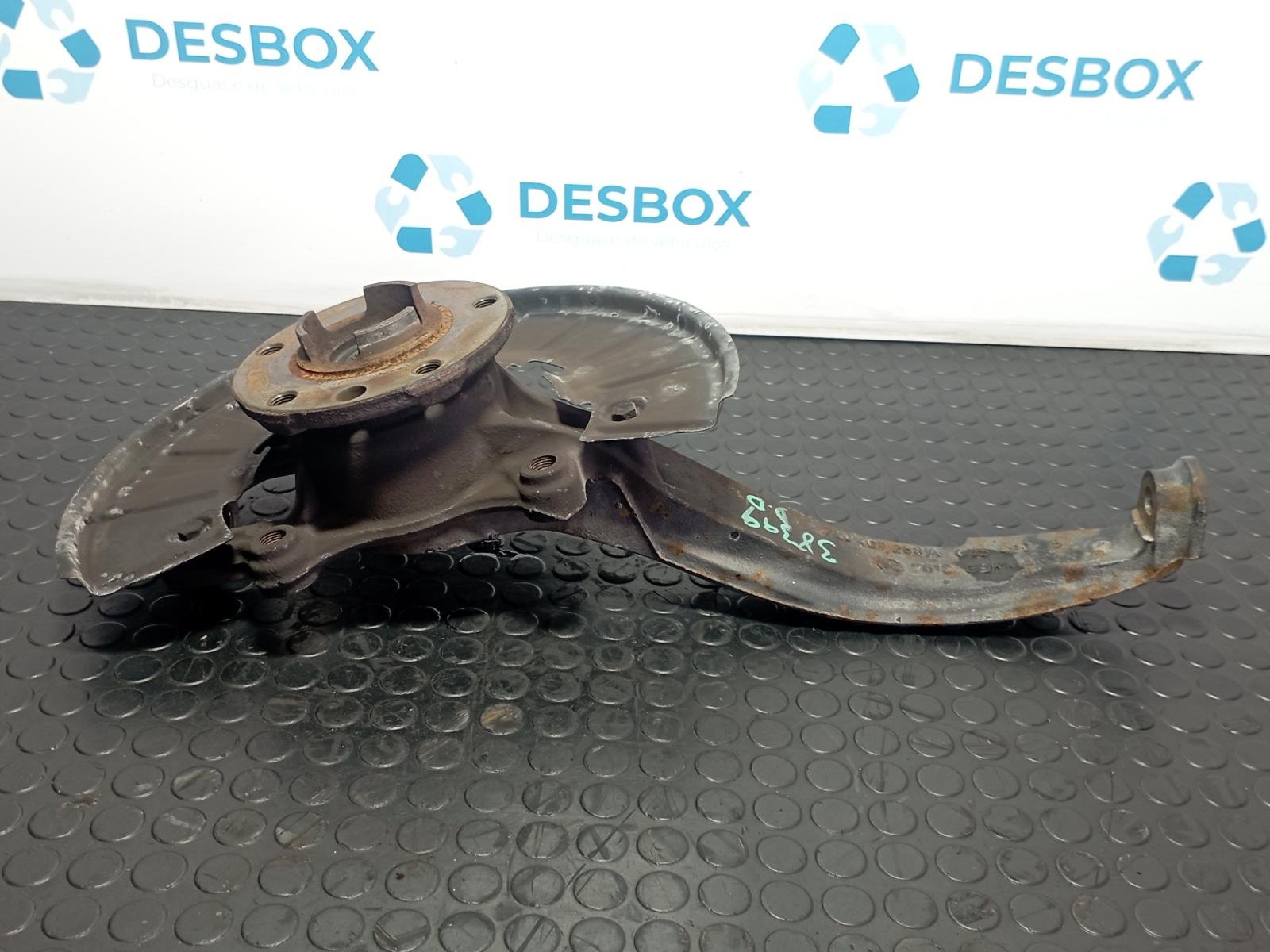MANGUETA DELANTERA DERECHA VOLKSWAGEN TOUAREG (7LA) - recambio desguace