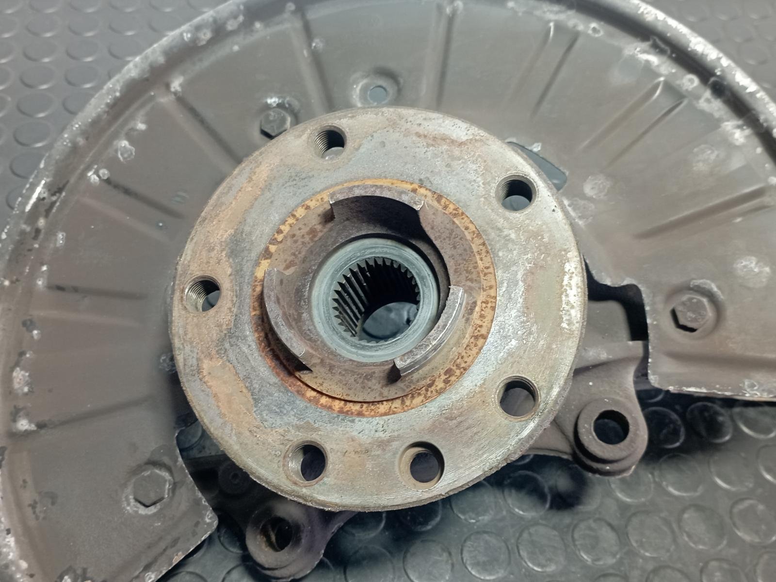MANGUETA DELANTERA DERECHA VOLKSWAGEN TOUAREG (7LA) - recambio desguace - vista 2