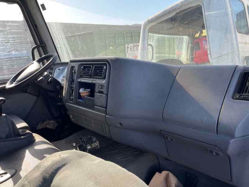 CABINA COMPLETA  RENAULT 42AEA10 - recambio desguace - vista 6