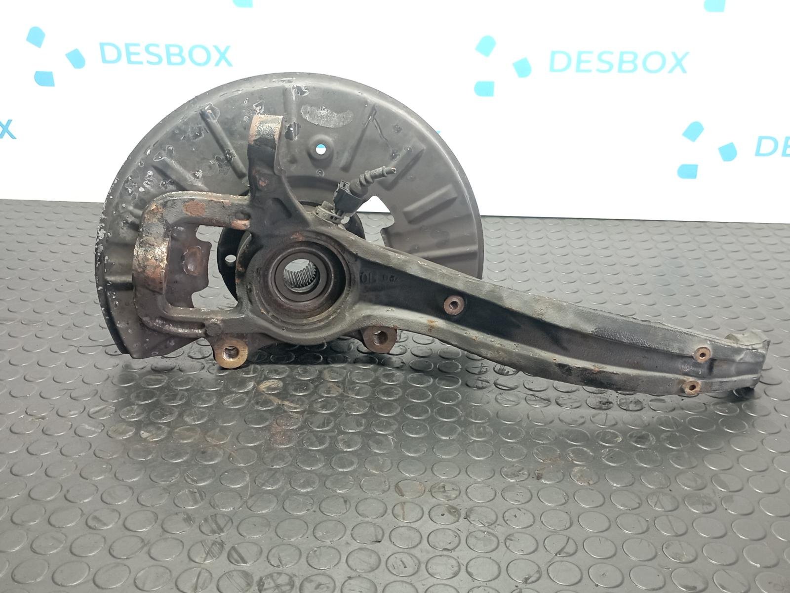 MANGUETA DELANTERA IZQUIERDA VOLKSWAGEN TOUAREG (7LA) - recambio desguace - vista 4