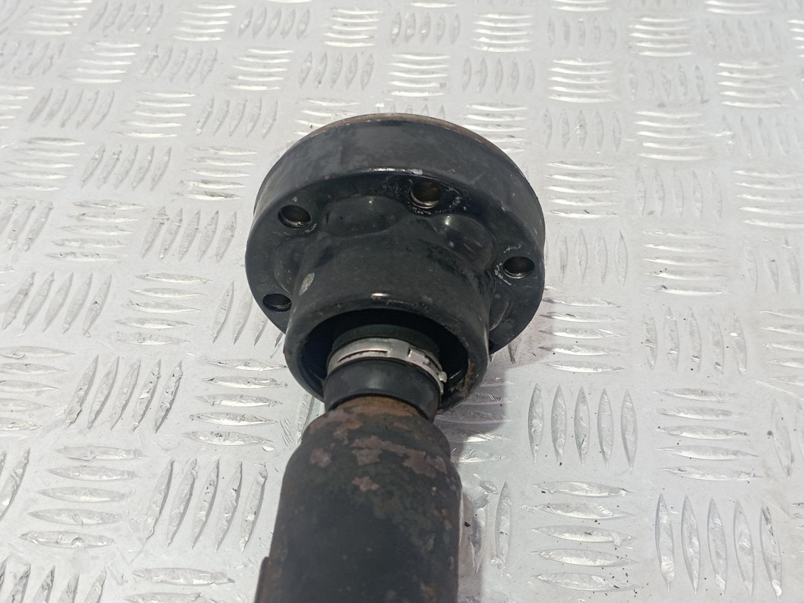 TRANSMISION CENTRAL DELANTERA VOLKSWAGEN TOUAREG (7LA) - recambio desguace - vista 5