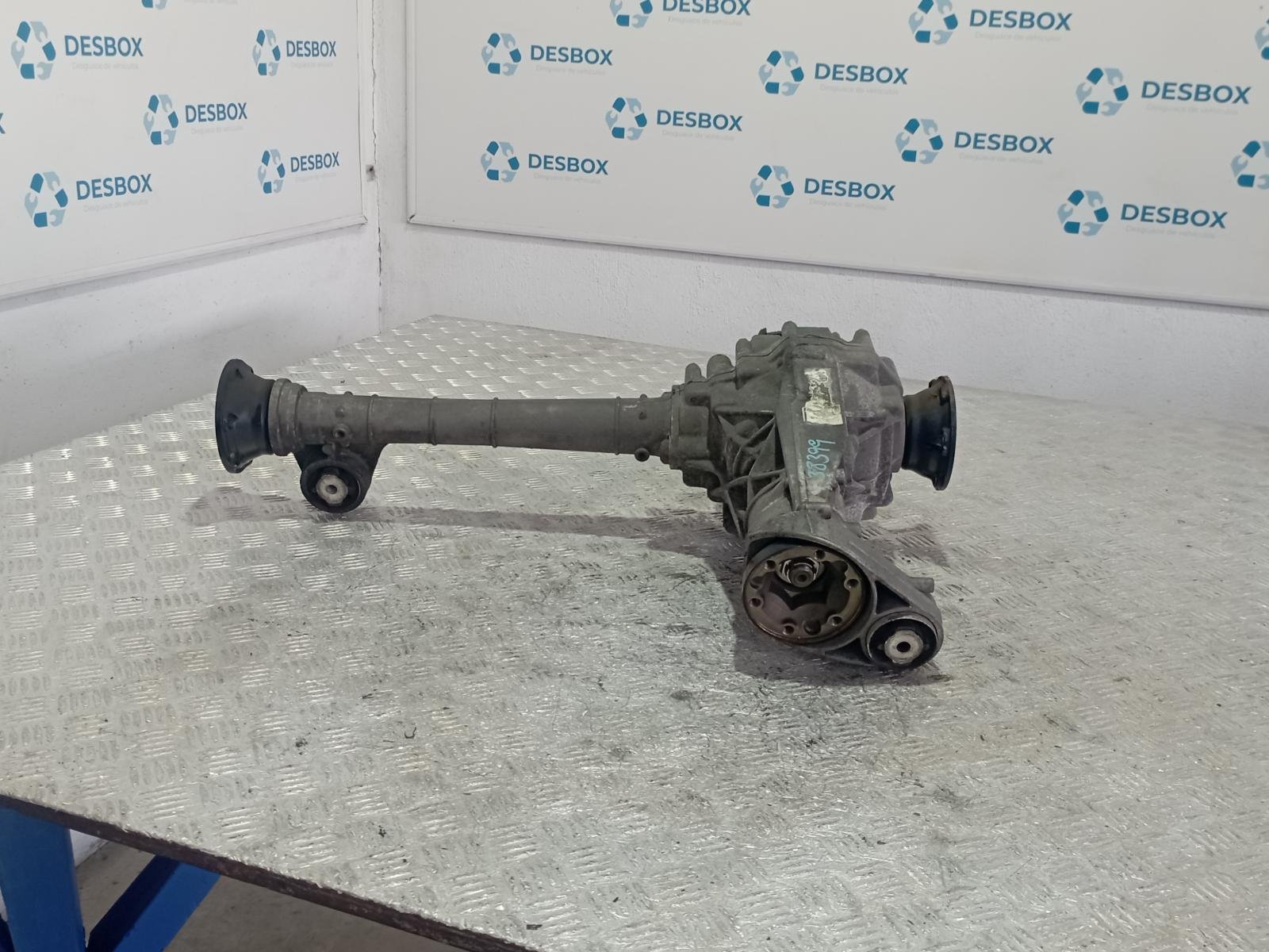 DIFERENCIAL DELANTERO VOLKSWAGEN TOUAREG (7LA) - recambio desguace - vista 3