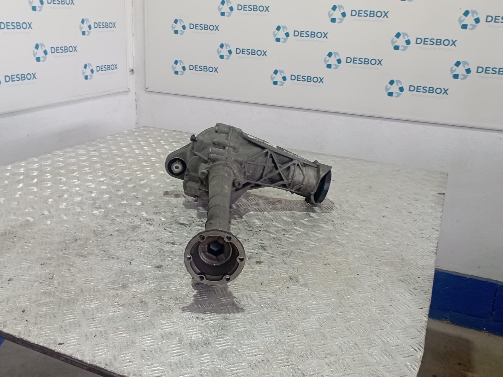 DIFERENCIAL DELANTERO VOLKSWAGEN TOUAREG (7LA) - recambio desguace - vista 4