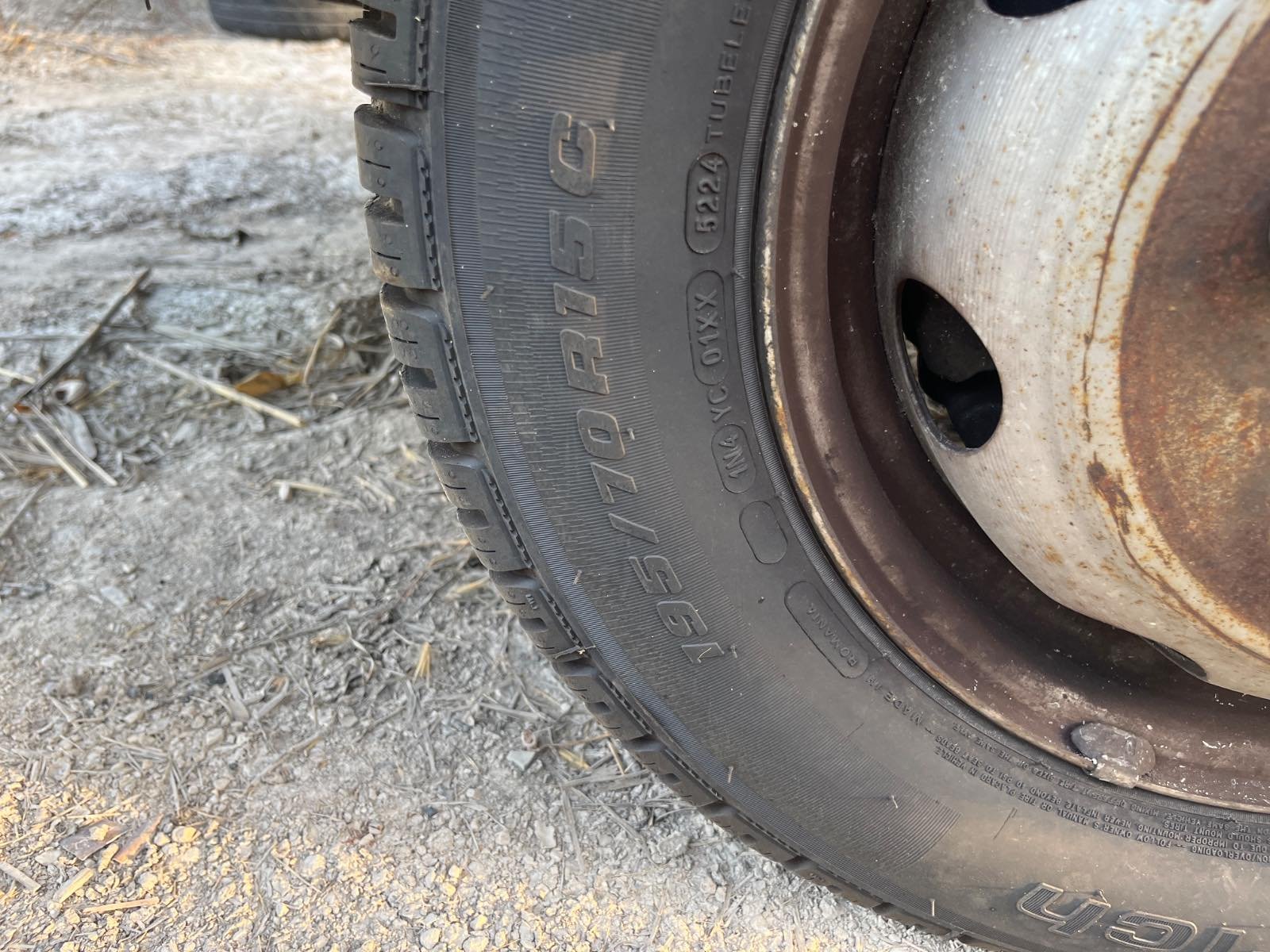 CERRADURA PUERTA TRASERA DERECHA NISSAN CABSTAR - recambio desguace - vista 10