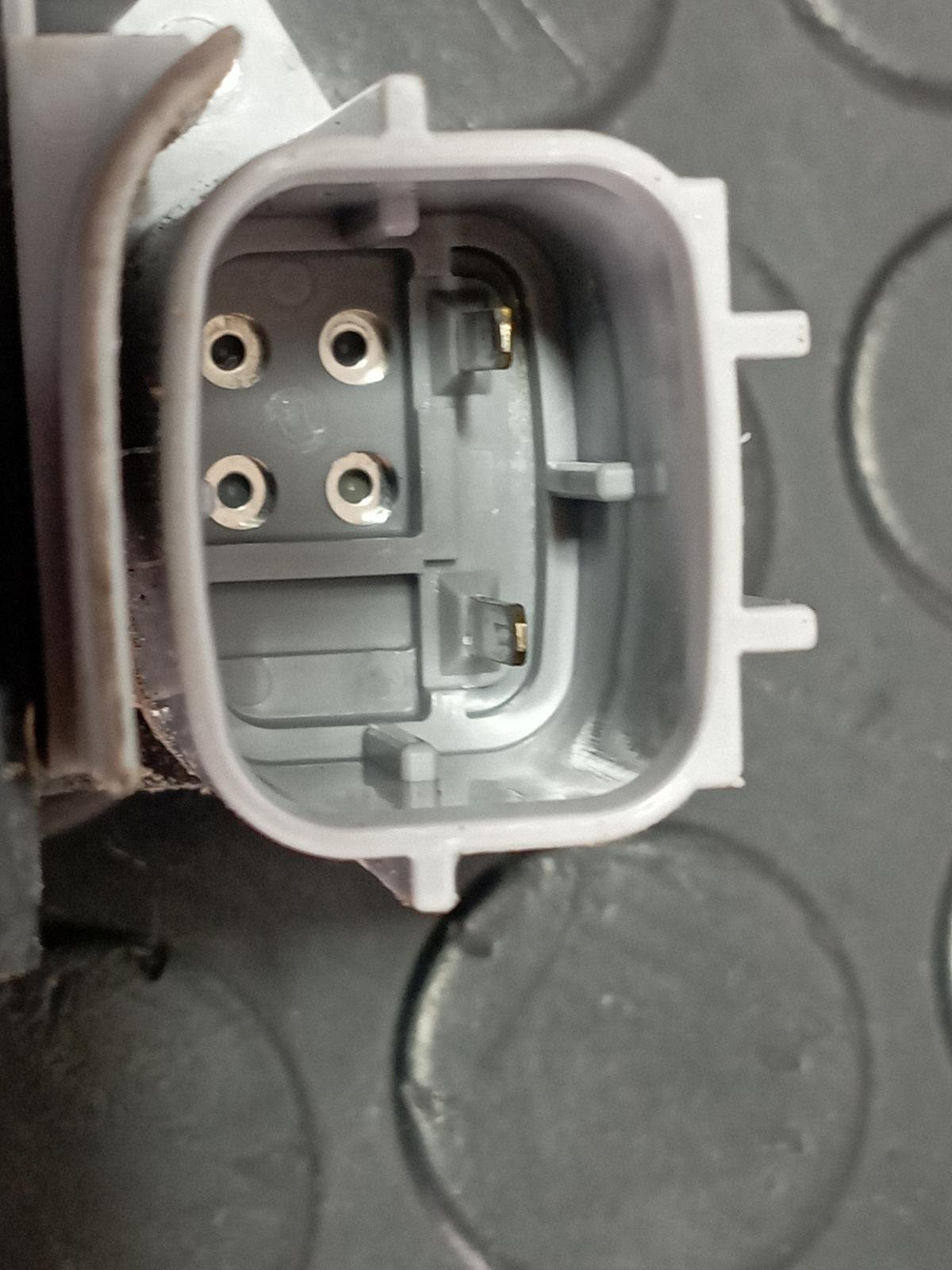 ELEVALUNAS TRASERO IZQUIERDO NISSAN JUKE (F15) - recambio desguace - vista 2