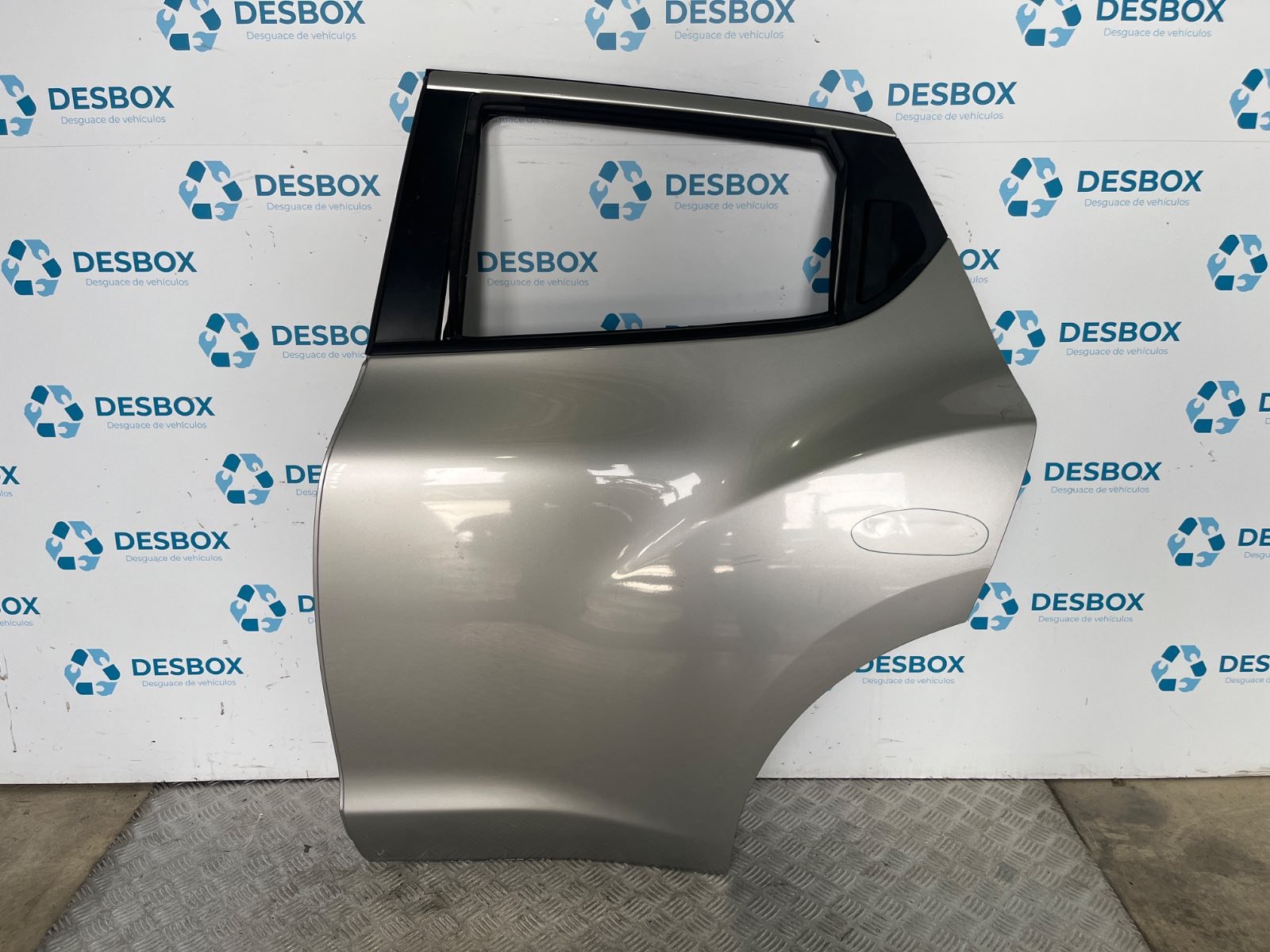 PUERTA TRASERA IZQUIERDA NISSAN JUKE (F15) - recambio desguace