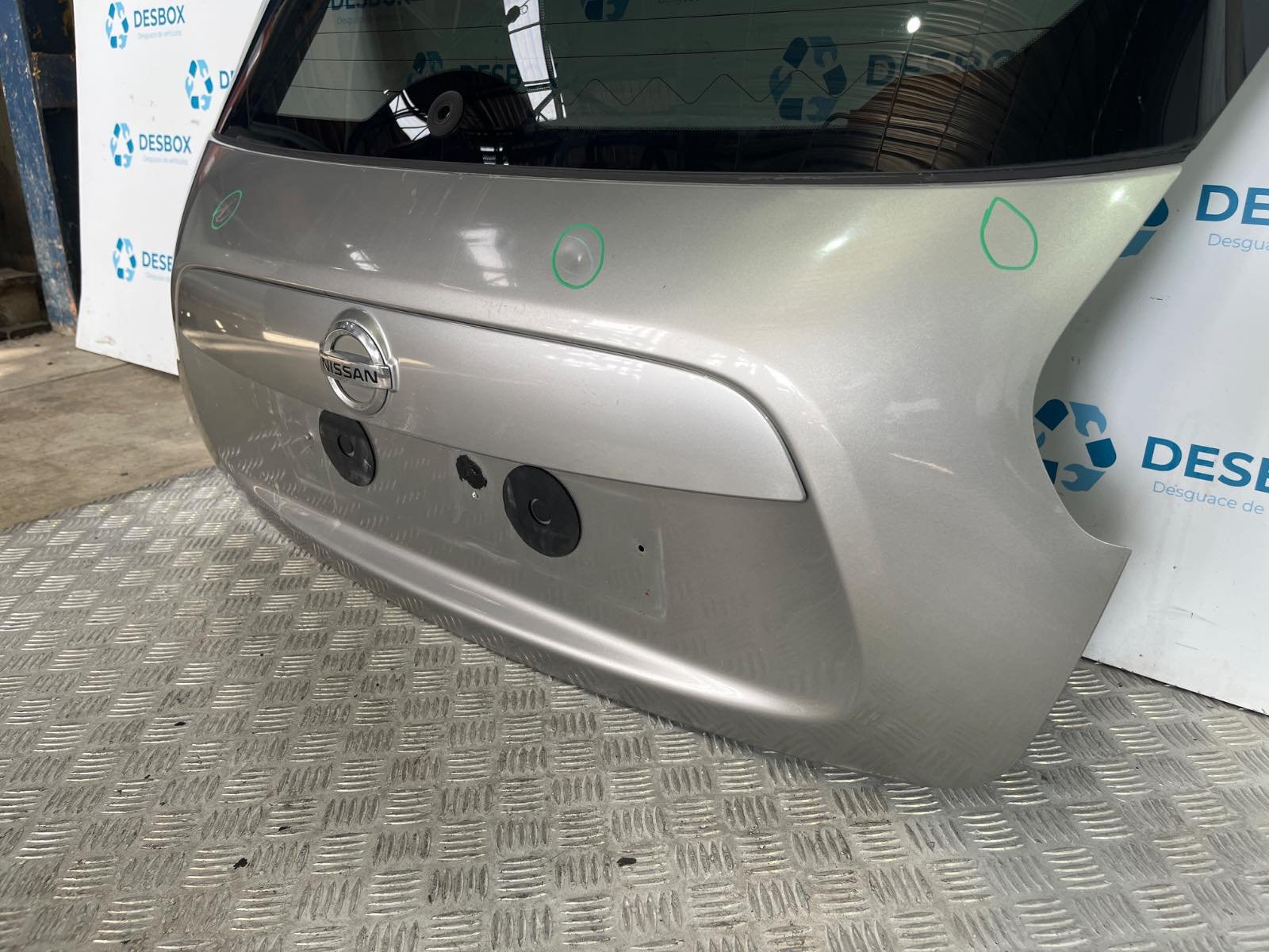 PORTON TRASERO NISSAN JUKE (F15) - recambio desguace - vista 4