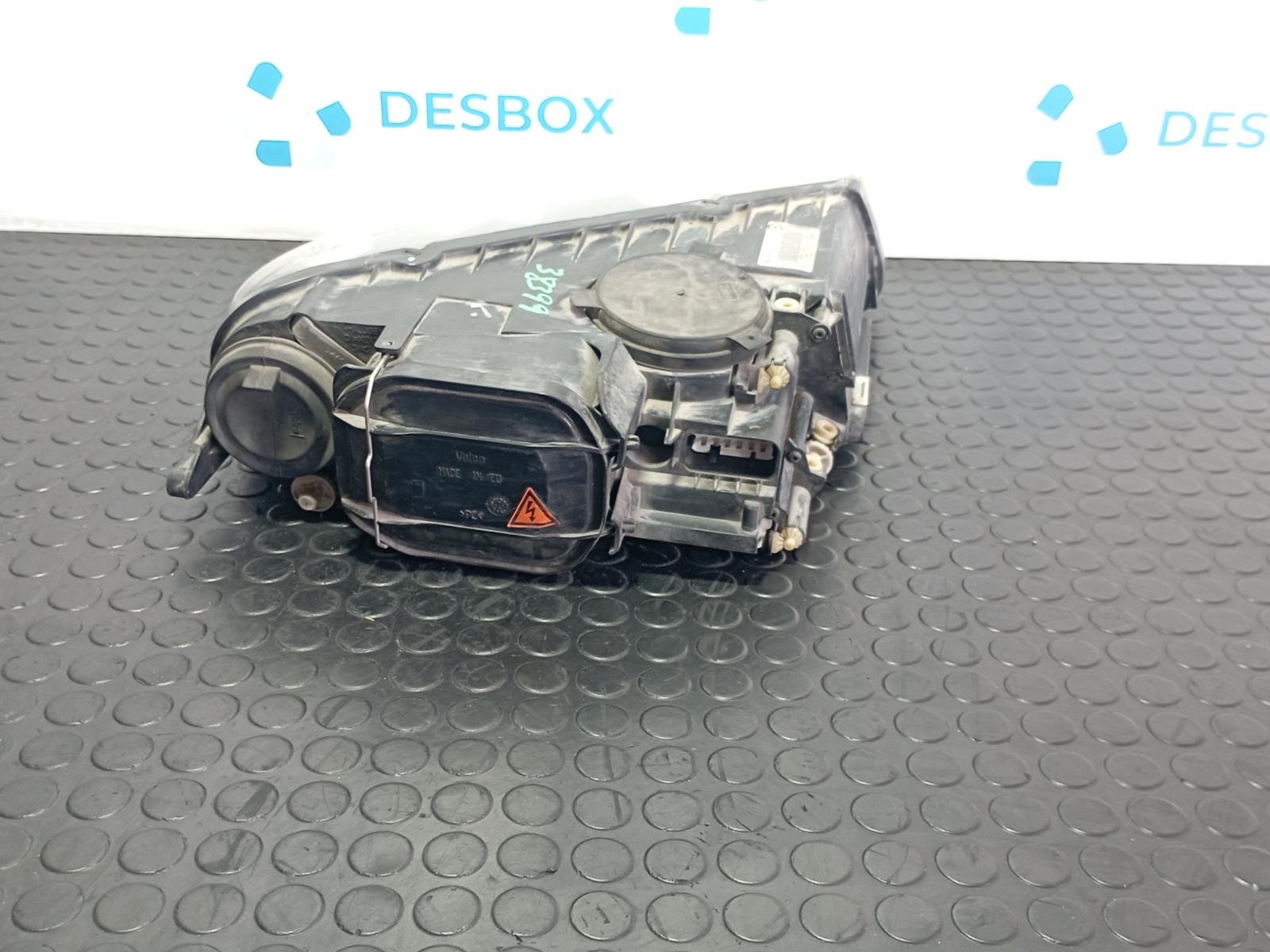 FARO IZQUIERDO VOLKSWAGEN TOUAREG (7LA) - recambio desguace - vista 3
