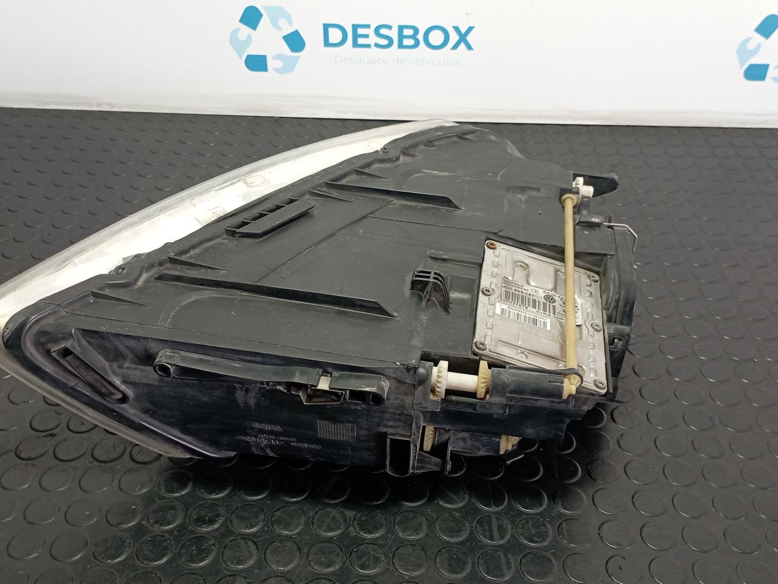 FARO IZQUIERDO VOLKSWAGEN TOUAREG (7LA) - recambio desguace - vista 2