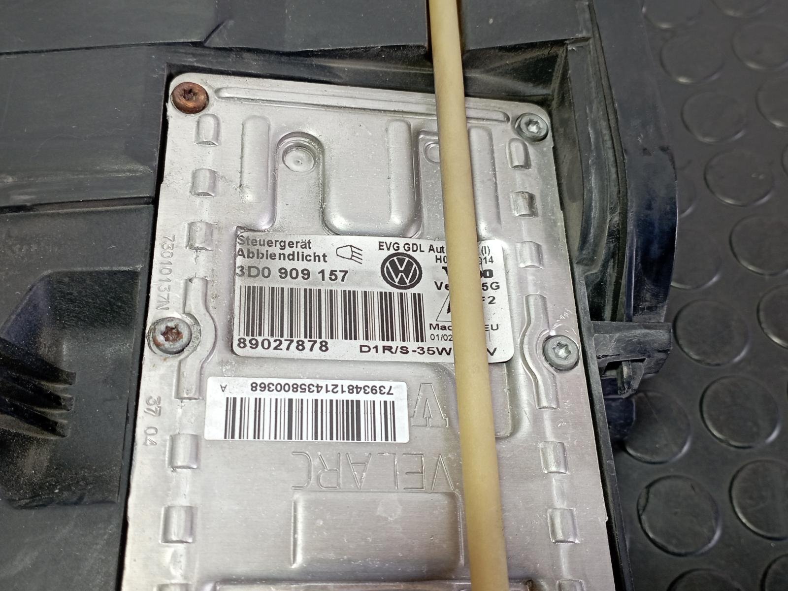 FARO IZQUIERDO VOLKSWAGEN TOUAREG (7LA) - recambio desguace - vista 6