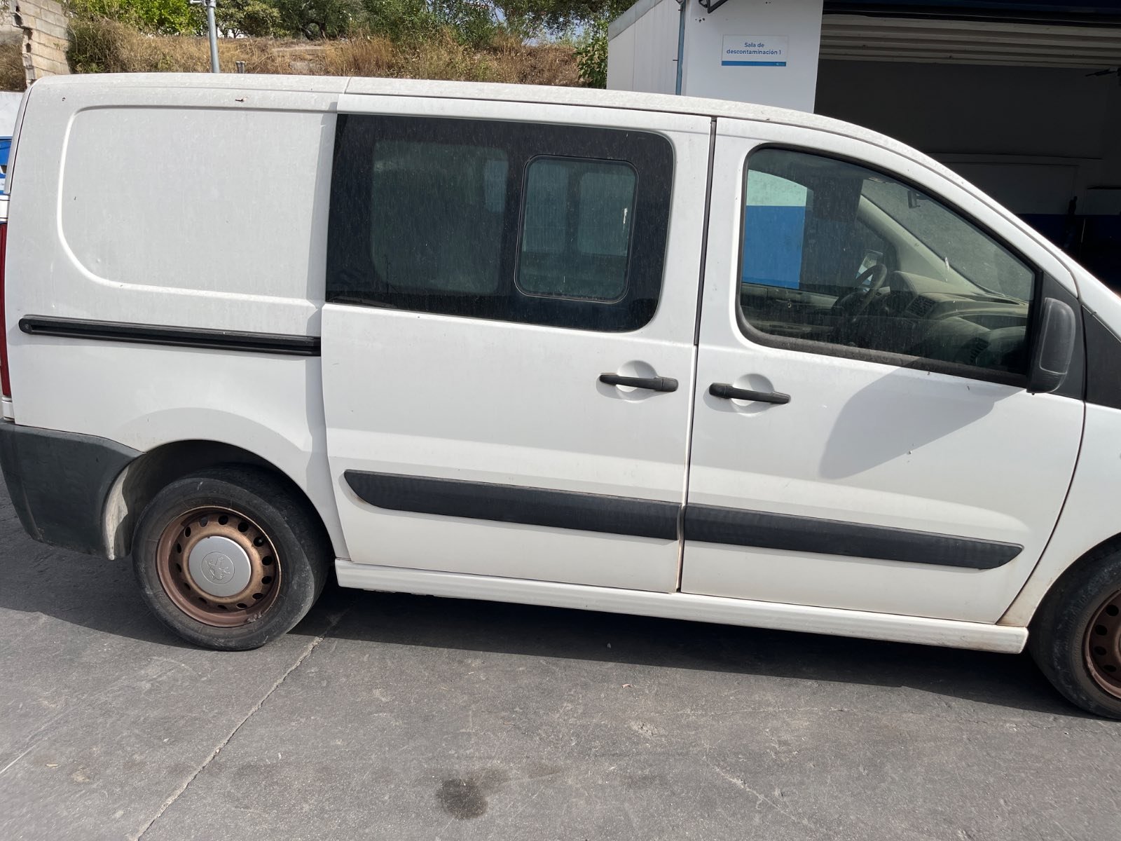 MANDO ELEVALUNAS DELANTERO DERECHO PEUGEOT EXPERT TEPEE - recambio desguace - vista 3
