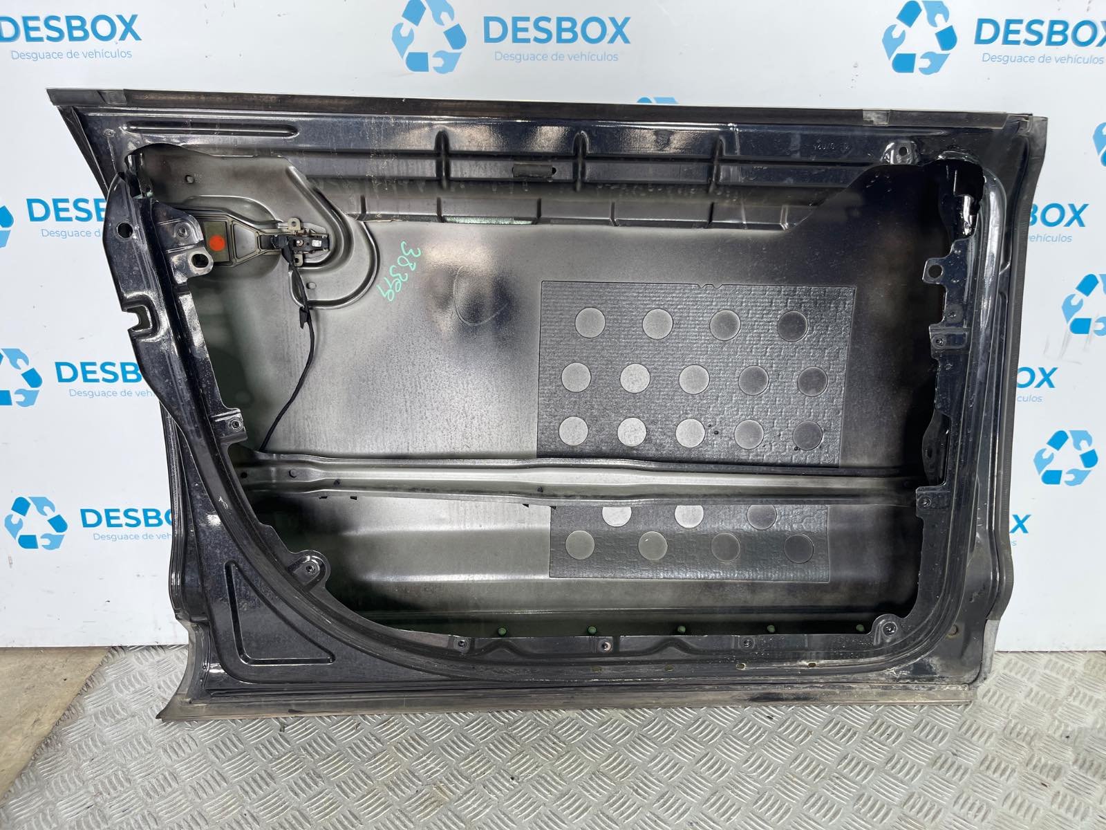 PUERTA DELANTERA IZQUIERDA VOLKSWAGEN TOUAREG (7LA) - recambio desguace - vista 2