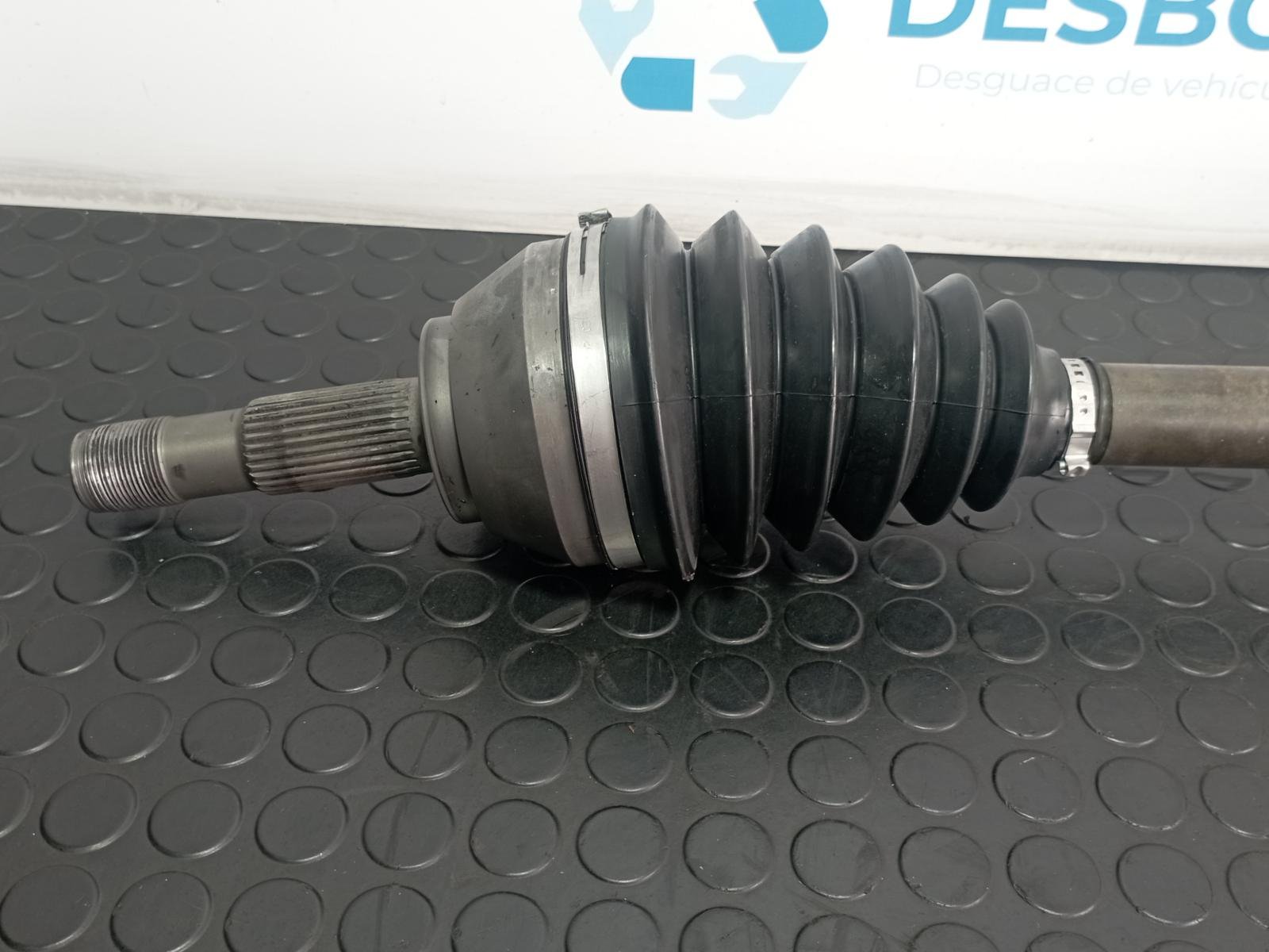 TRANSMISION DELANTERA IZQUIERDA FIAT DUCATO Autobús - recambio desguace - vista 3