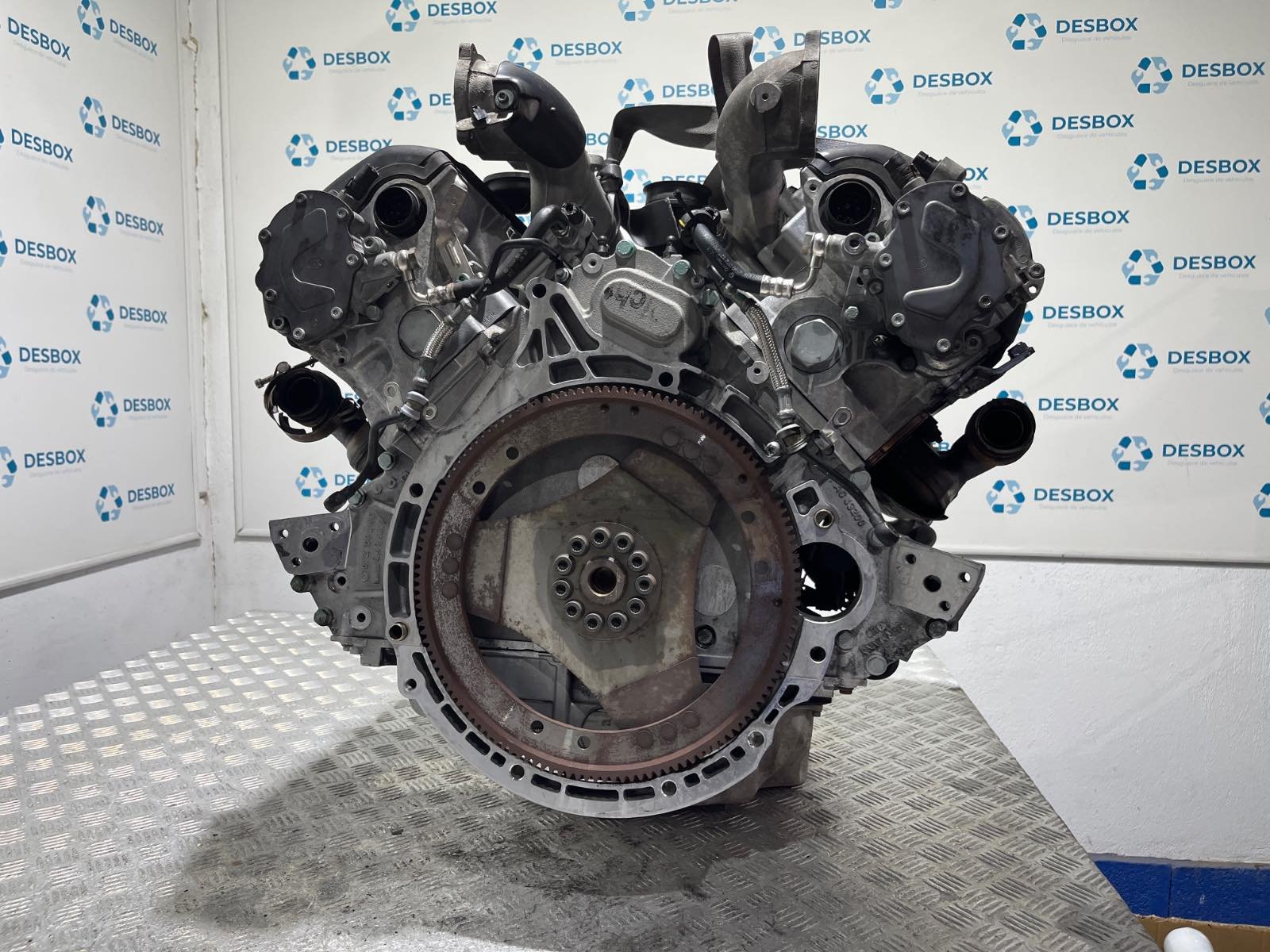 MOTOR VOLKSWAGEN TOUAREG (7LA) - recambio desguace - vista 2