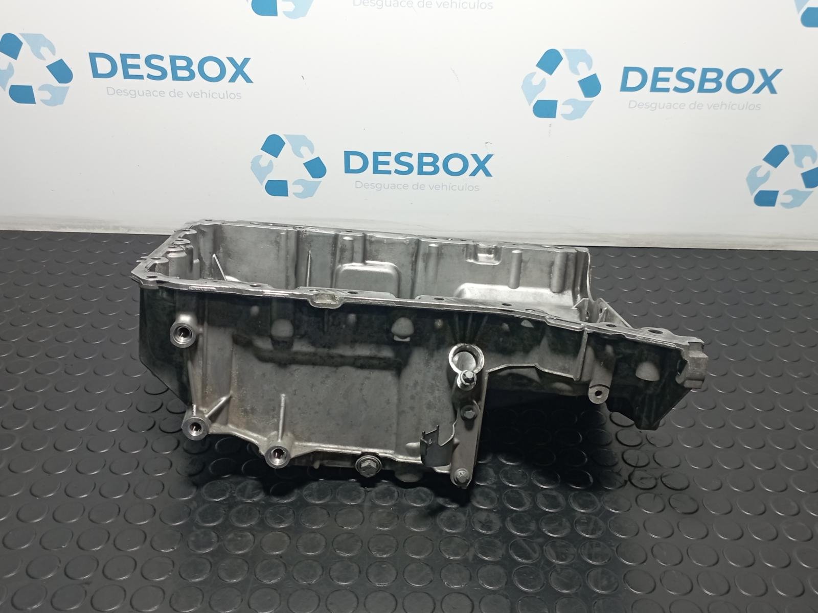 CARTER MERCEDES-BENZ CLASE A (W176) - recambio desguace