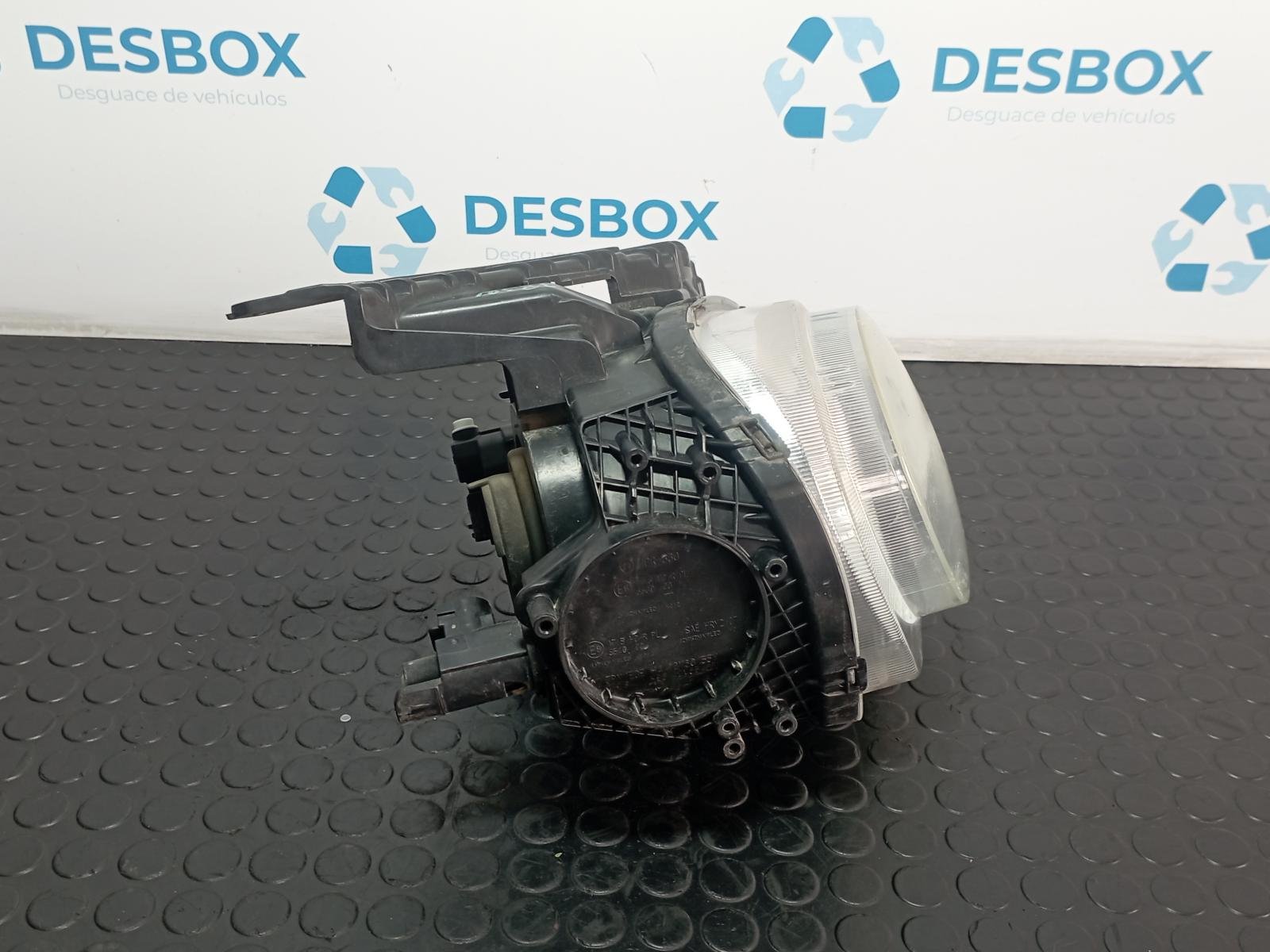 FARO DERECHO NISSAN JUKE (F15) - recambio desguace - vista 2