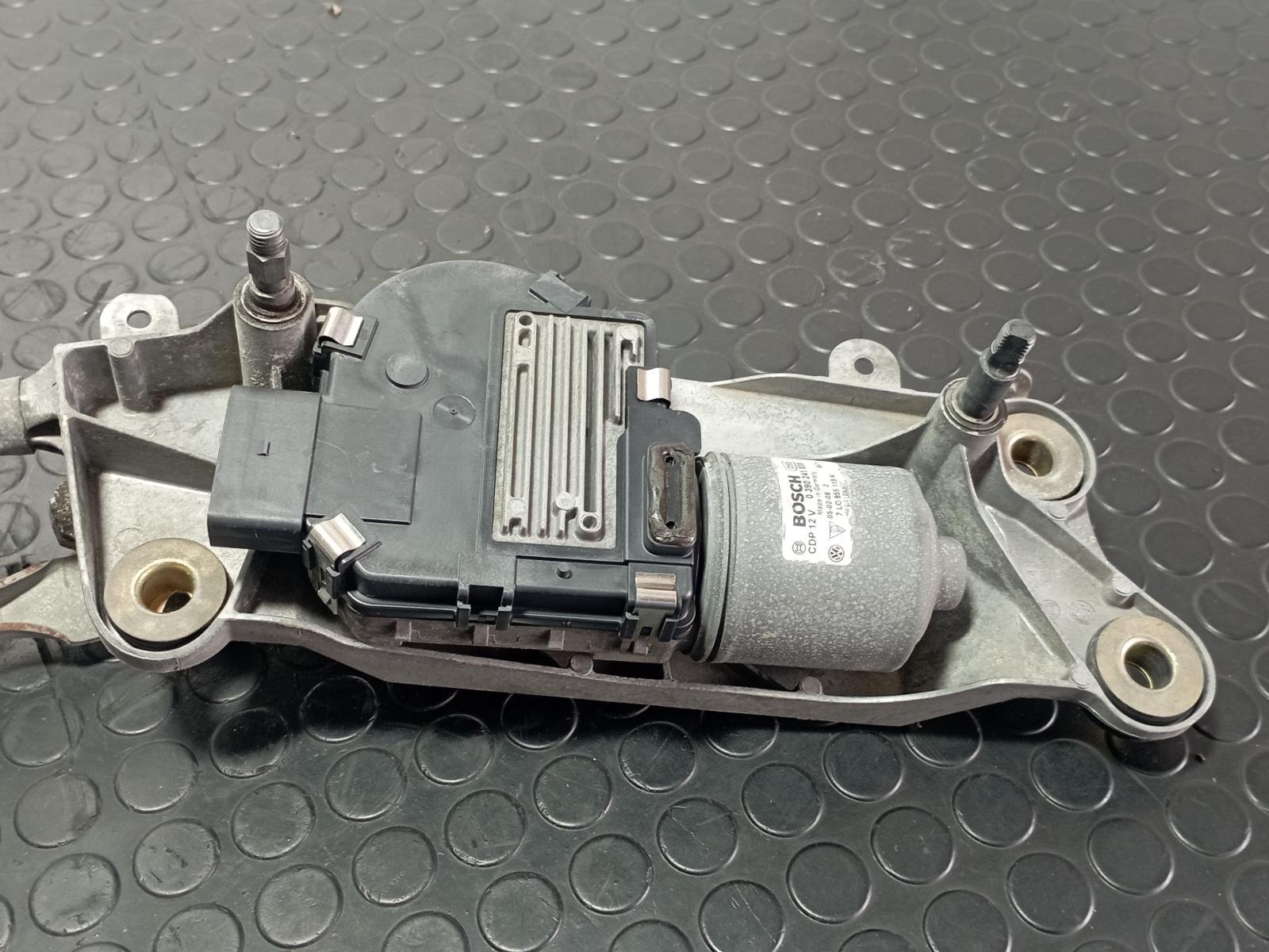 MOTOR LIMPIA DELANTERO VOLKSWAGEN TOUAREG (7LA) - recambio desguace - vista 3