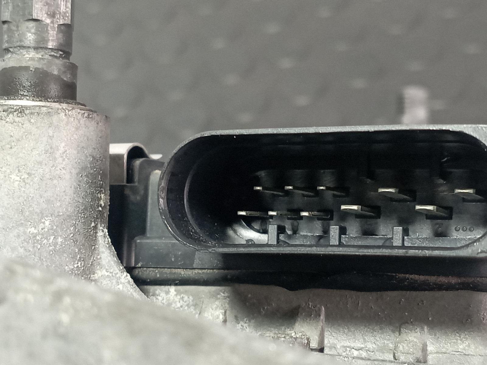 MOTOR LIMPIA DELANTERO VOLKSWAGEN TOUAREG (7LA) - recambio desguace - vista 2