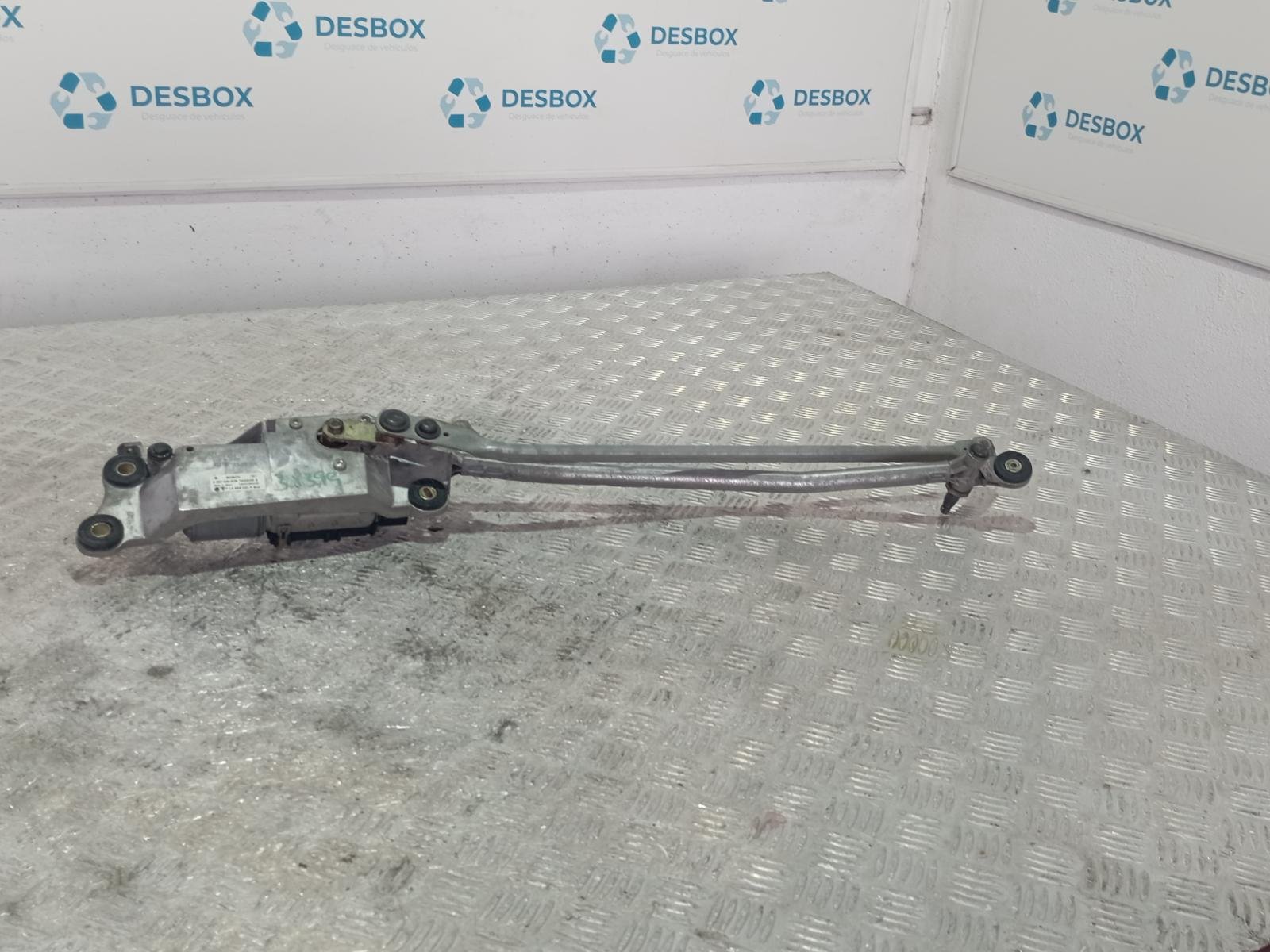 MOTOR LIMPIA DELANTERO VOLKSWAGEN TOUAREG (7LA) - recambio desguace
