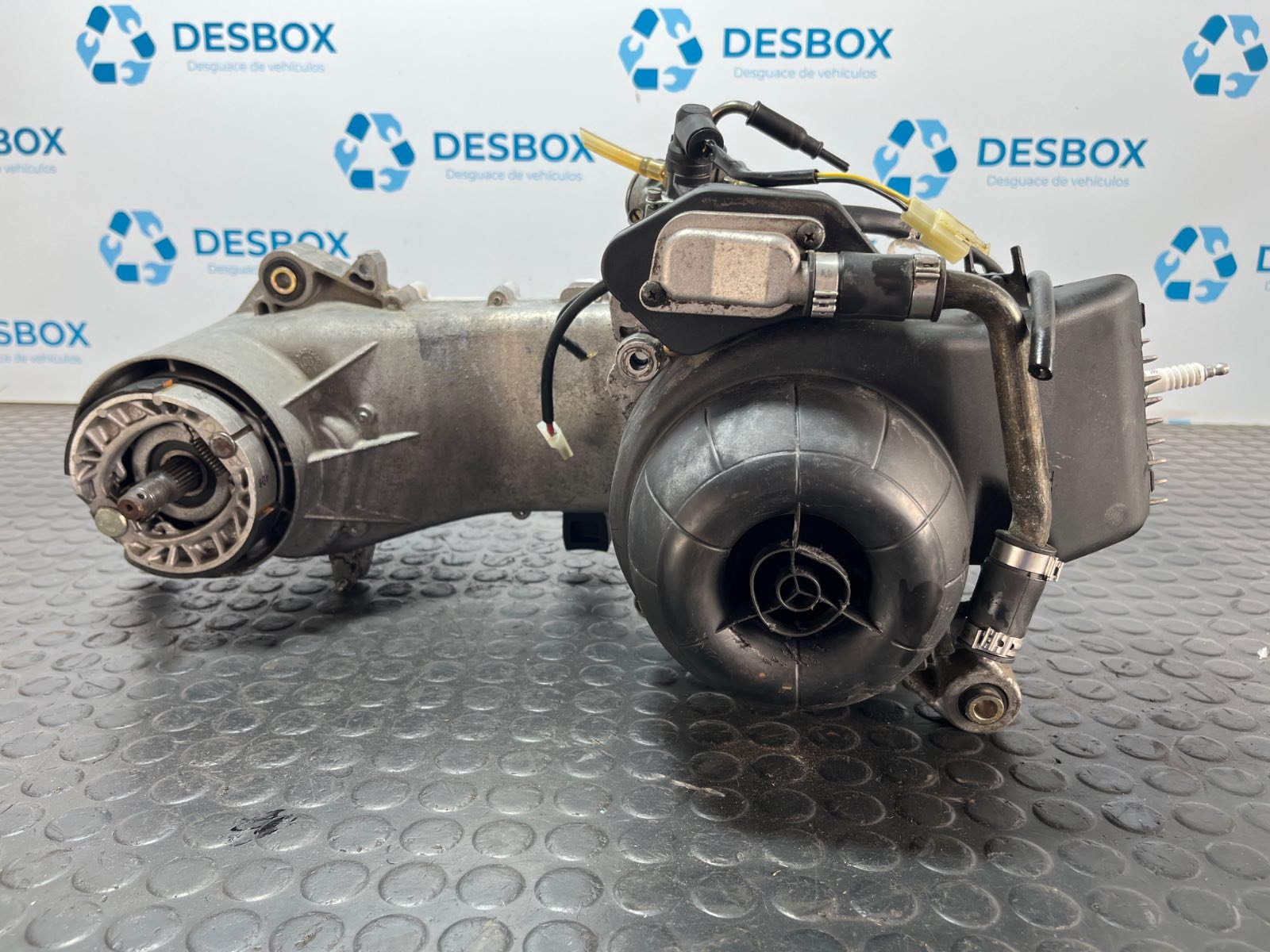 MOTOR  PIAGGIO (VESPA) TYPHOON 50 - recambio desguace - vista 3