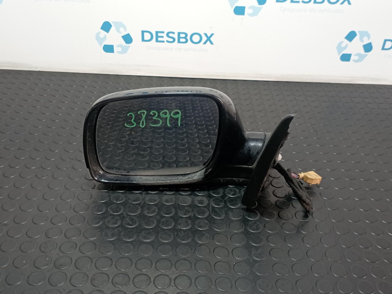 RETROVISOR IZQUIERDO