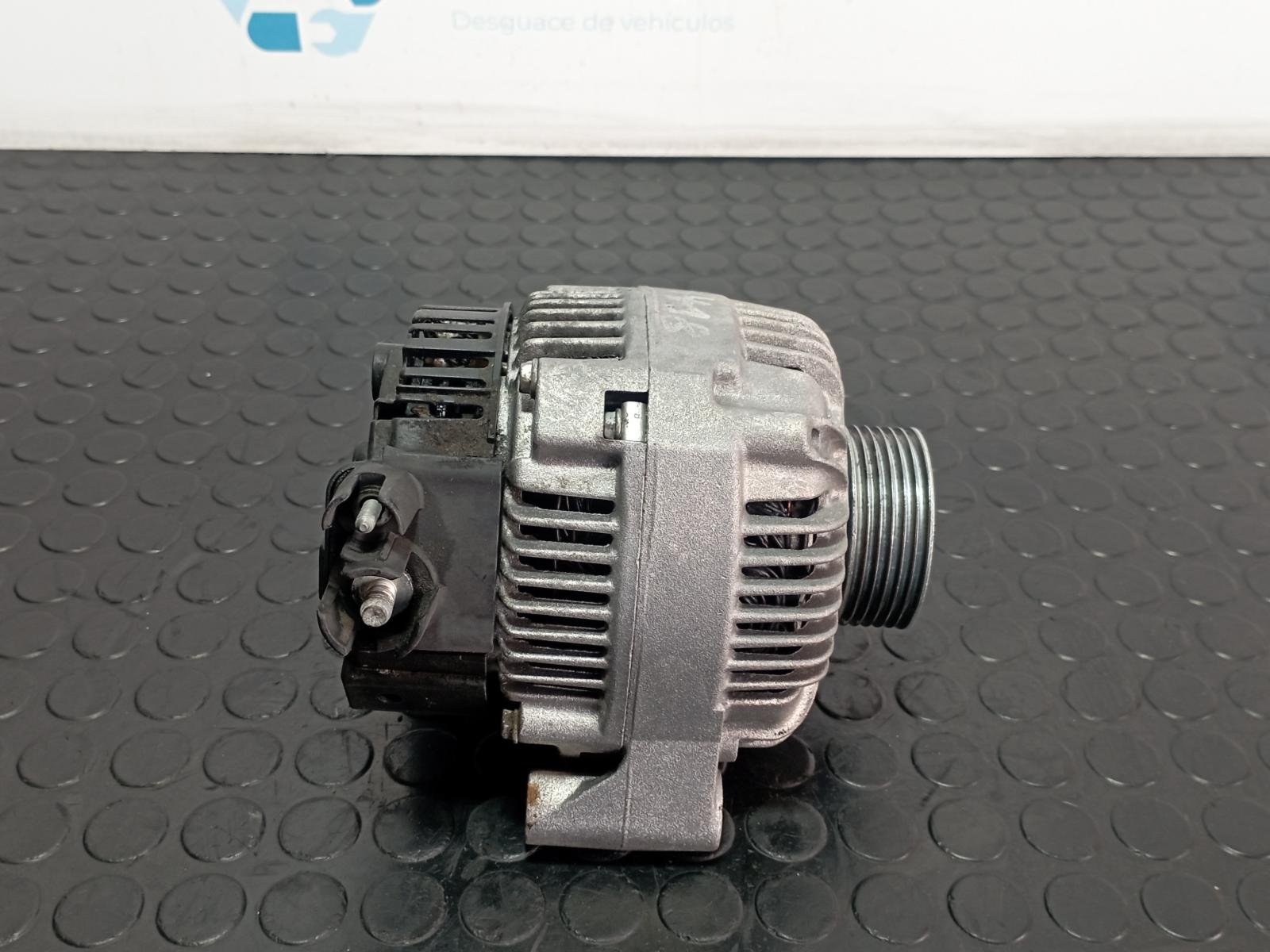 ALTERNADOR PEUGEOT 306 Hatchback - recambio desguace - vista 2