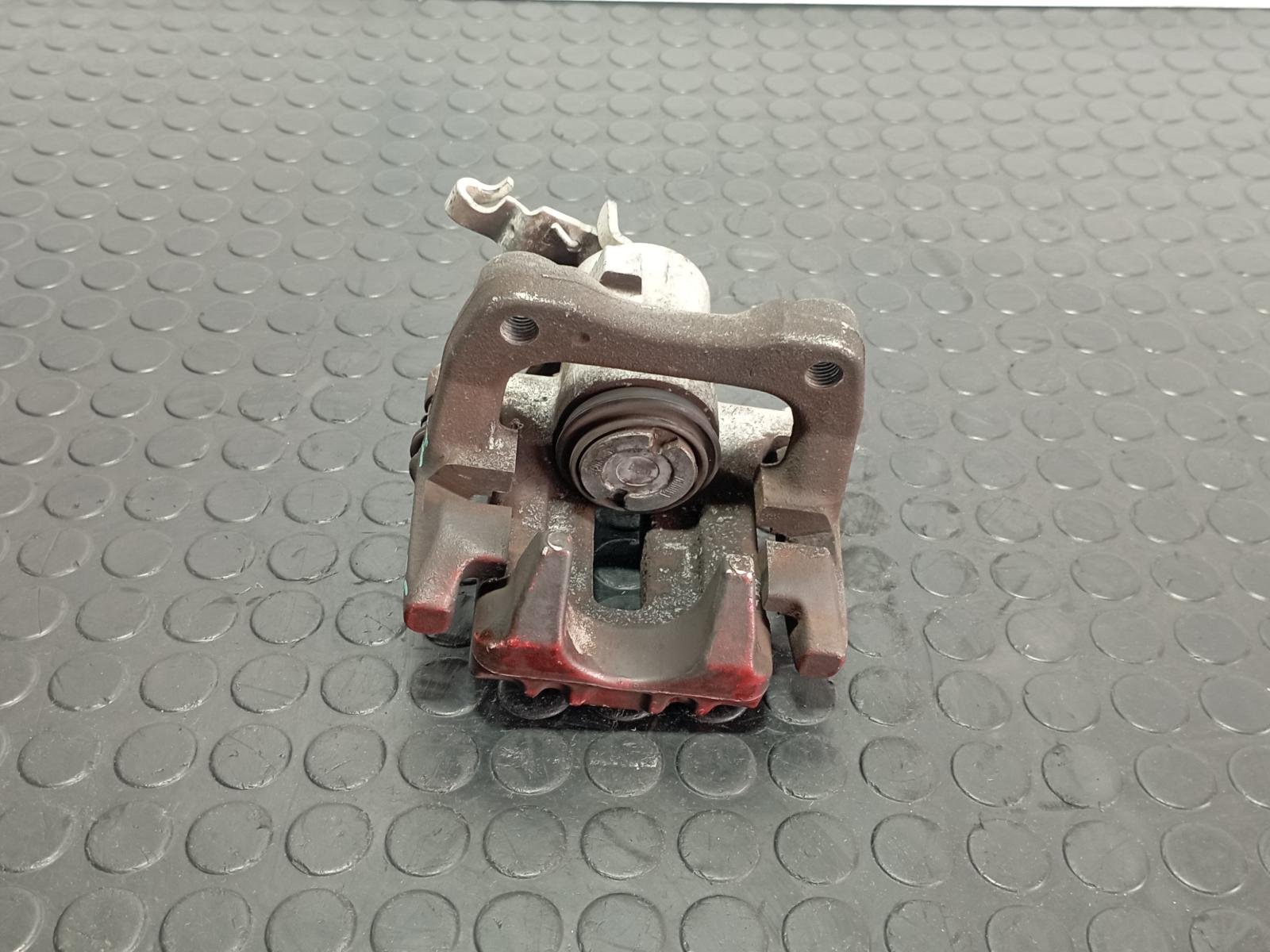 PINZA DE FRENO TRASERA IZQUIERDA VOLKSWAGEN GOLF PLUS (5M1) - recambio desguace - vista 4