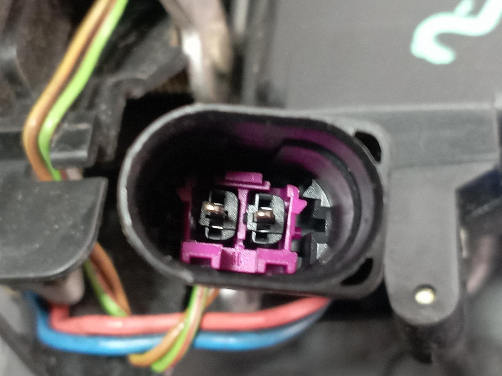 CERRADURA PUERTA DELANTERA DERECHA VOLKSWAGEN TOUAREG (7LA) - recambio desguace - vista 6