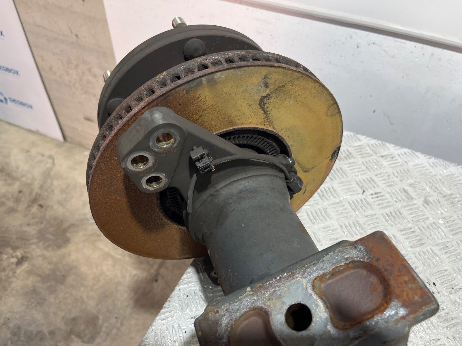 PUENTE TRASERO RENAULT 42AEA10 - recambio desguace - vista 3