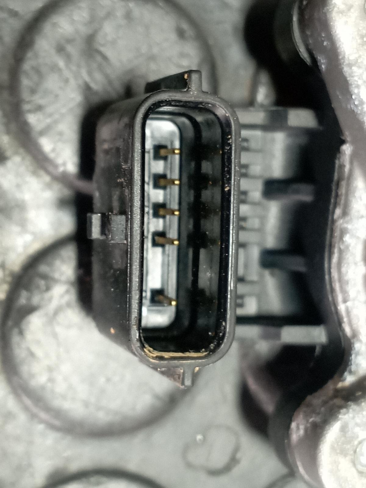 CAJA MARIPOSA NISSAN QASHQAI (J11) - recambio desguace - vista 5