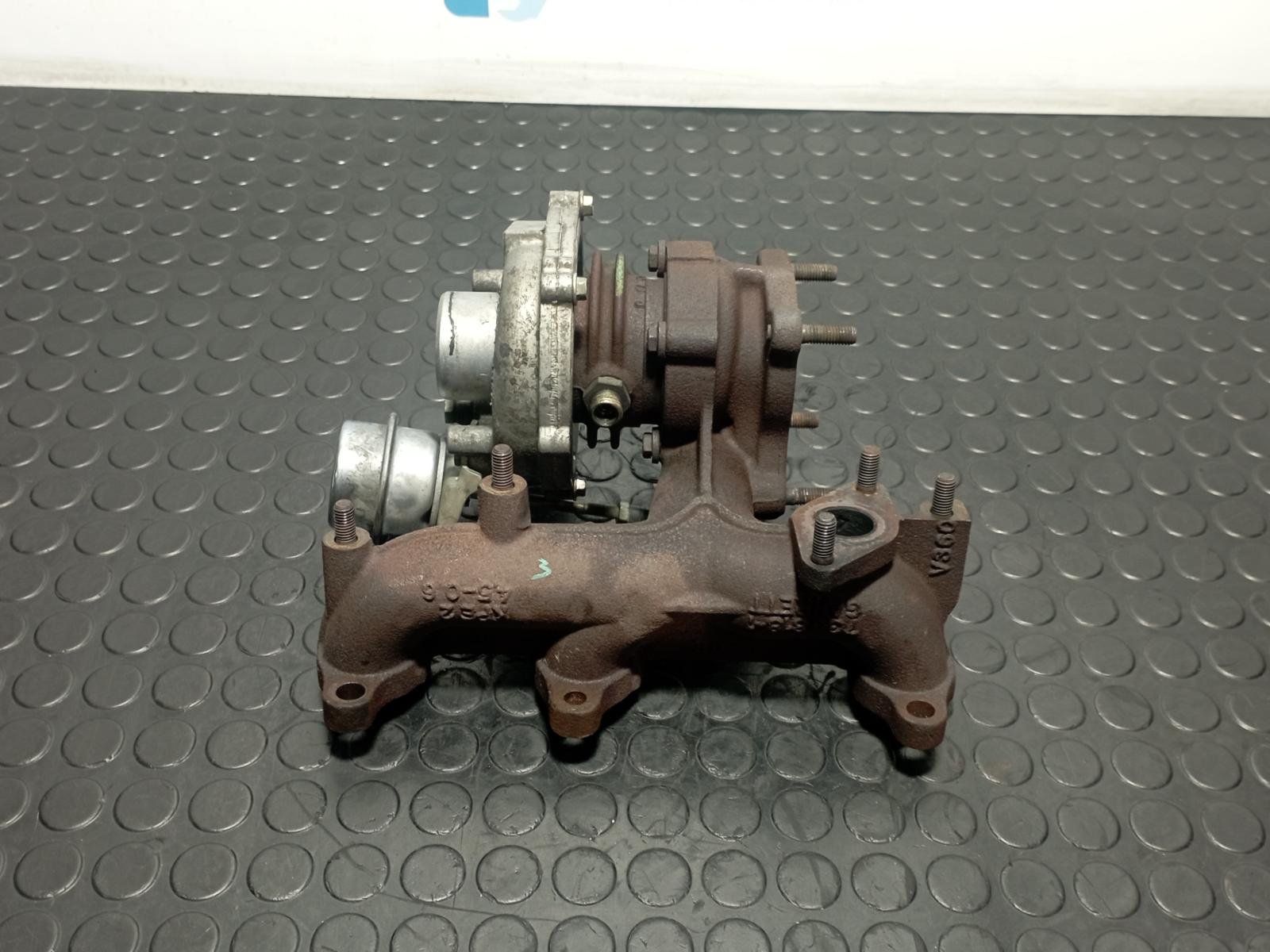 TURBOCOMPRESOR SEAT IBIZA (6L1) - recambio desguace - vista 2