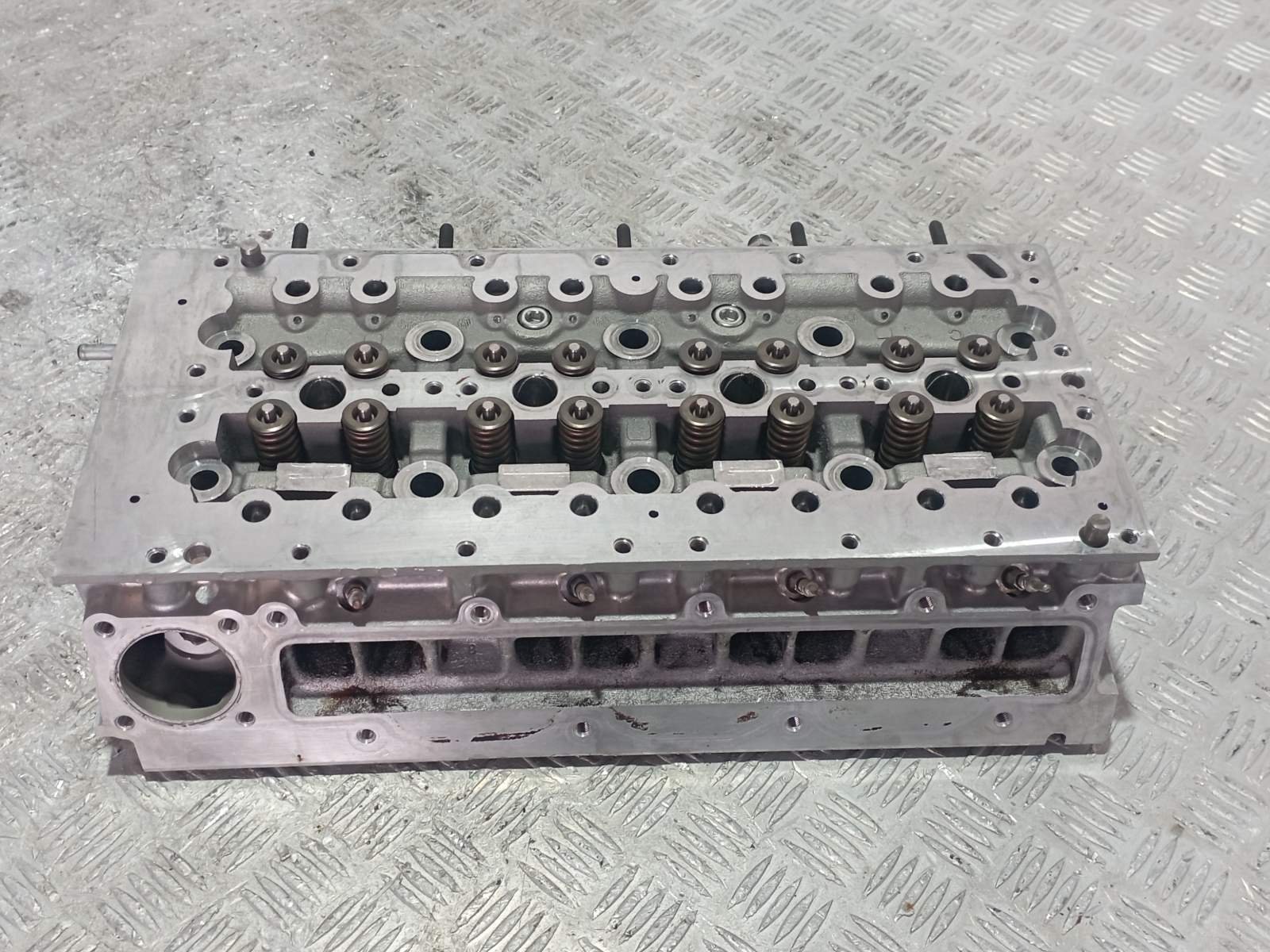 CULATA IVECO DAILY VI Caja/Chasis - recambio desguace - vista 6