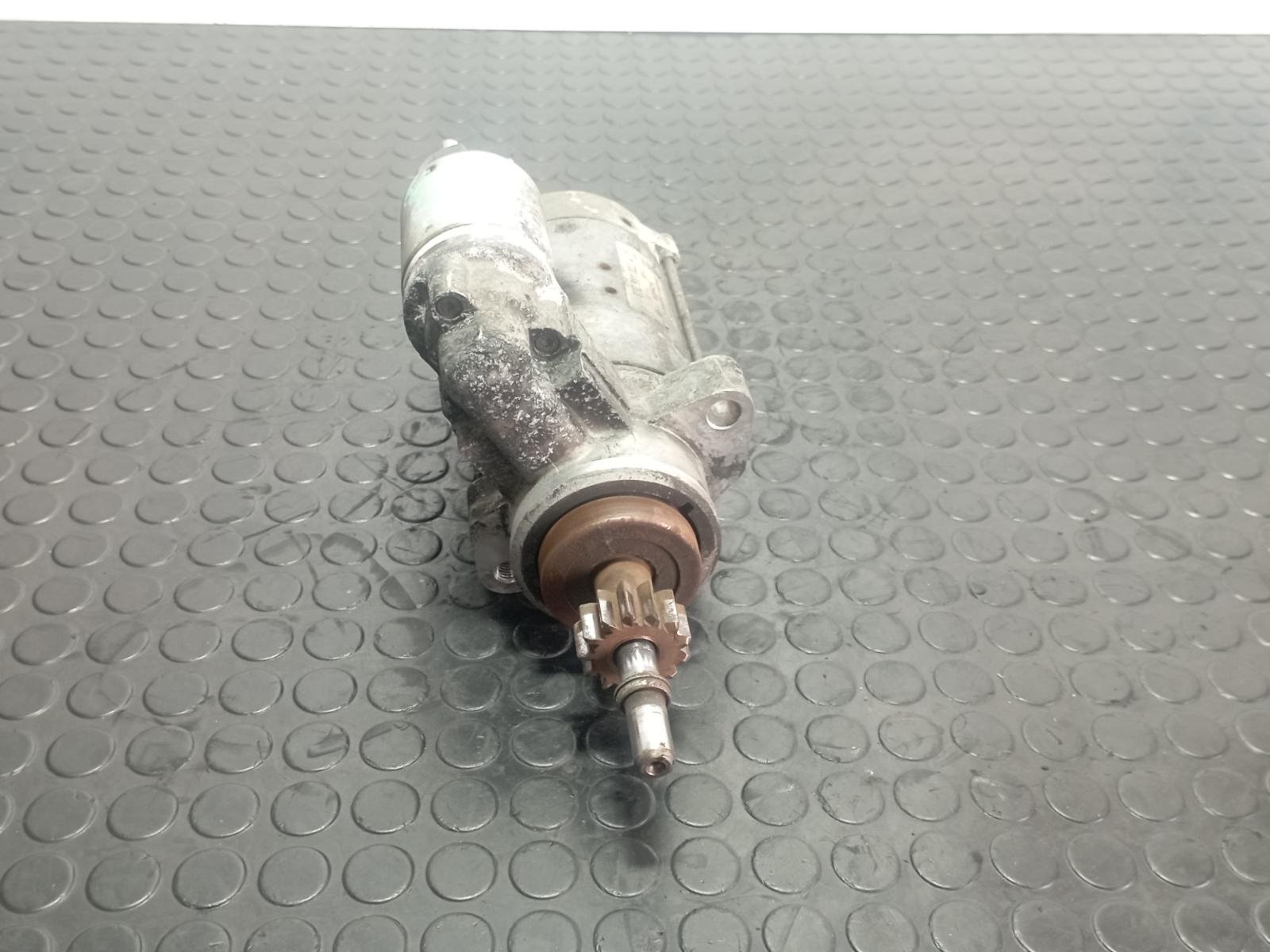 MOTOR ARRANQUE VOLKSWAGEN TOUAREG (7LA) - recambio desguace
