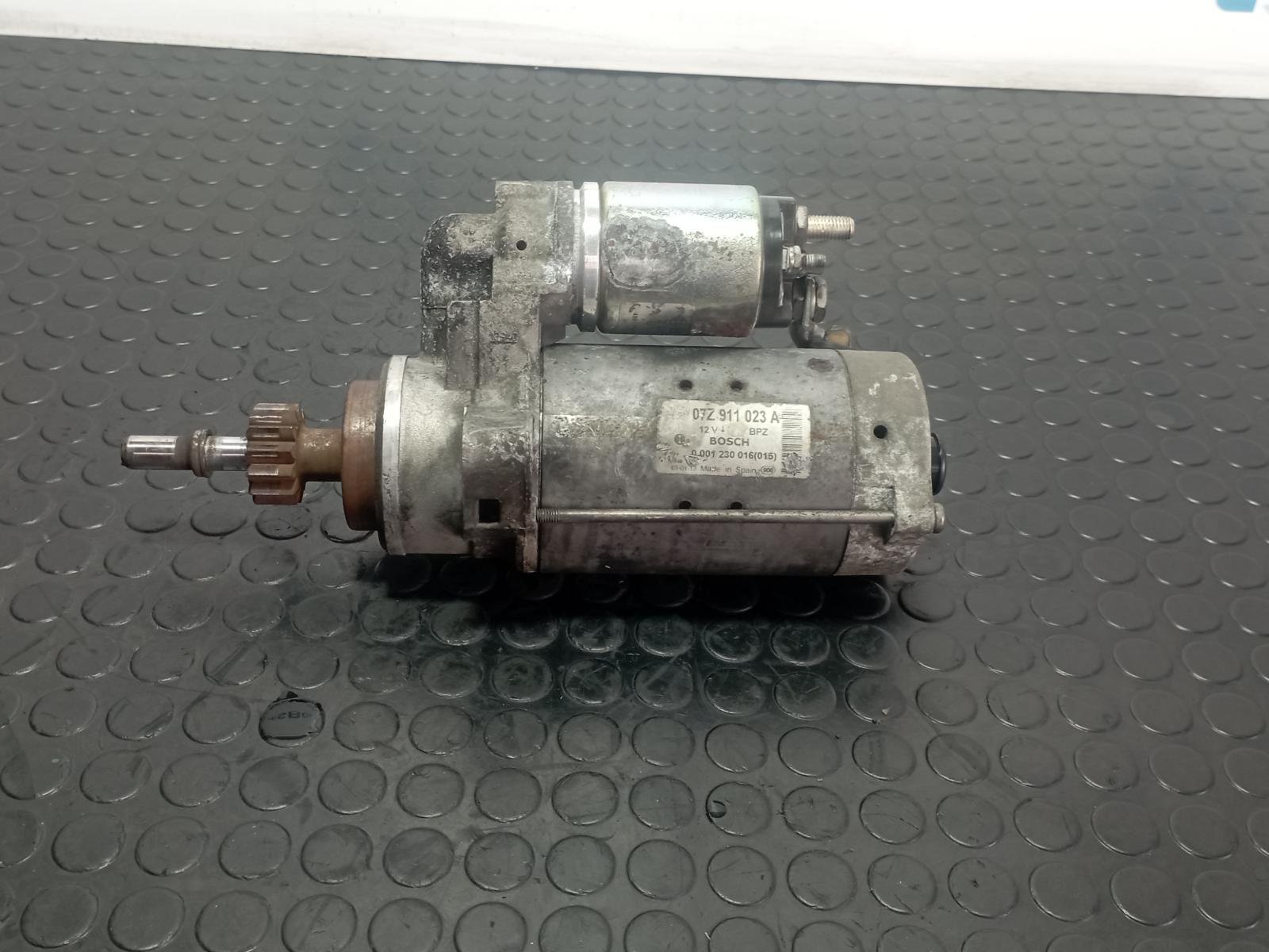 MOTOR ARRANQUE VOLKSWAGEN TOUAREG (7LA) - recambio desguace - vista 2