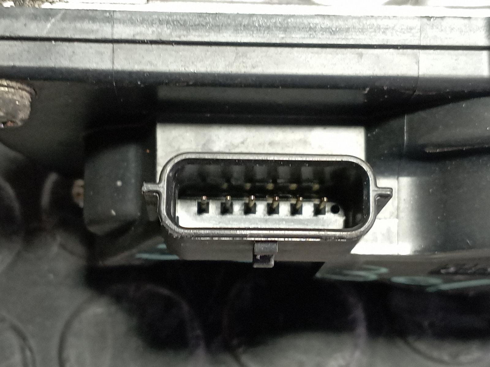 CAJA MARIPOSA NISSAN JUKE (F15) - recambio desguace - vista 2