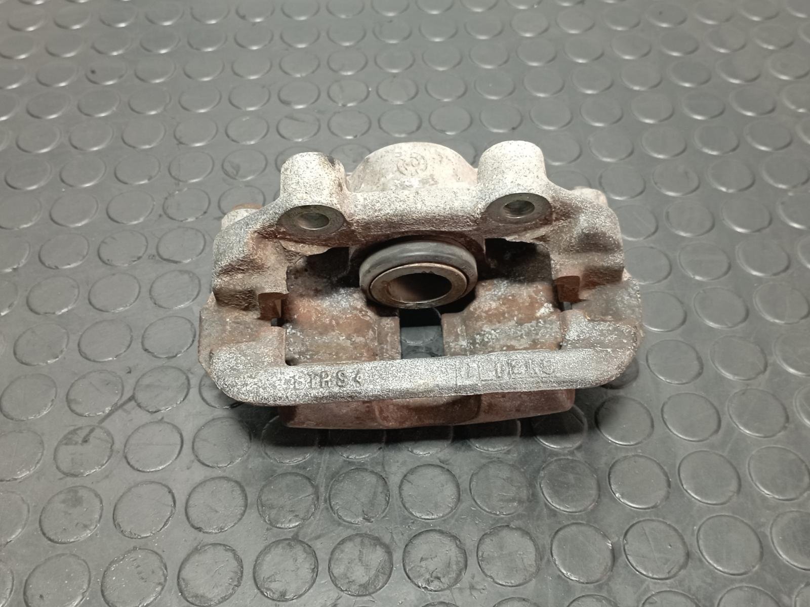 PINZA DE FRENO TRASERA IZQUIERDA SSANGYONG MUSSO - recambio desguace - vista 4