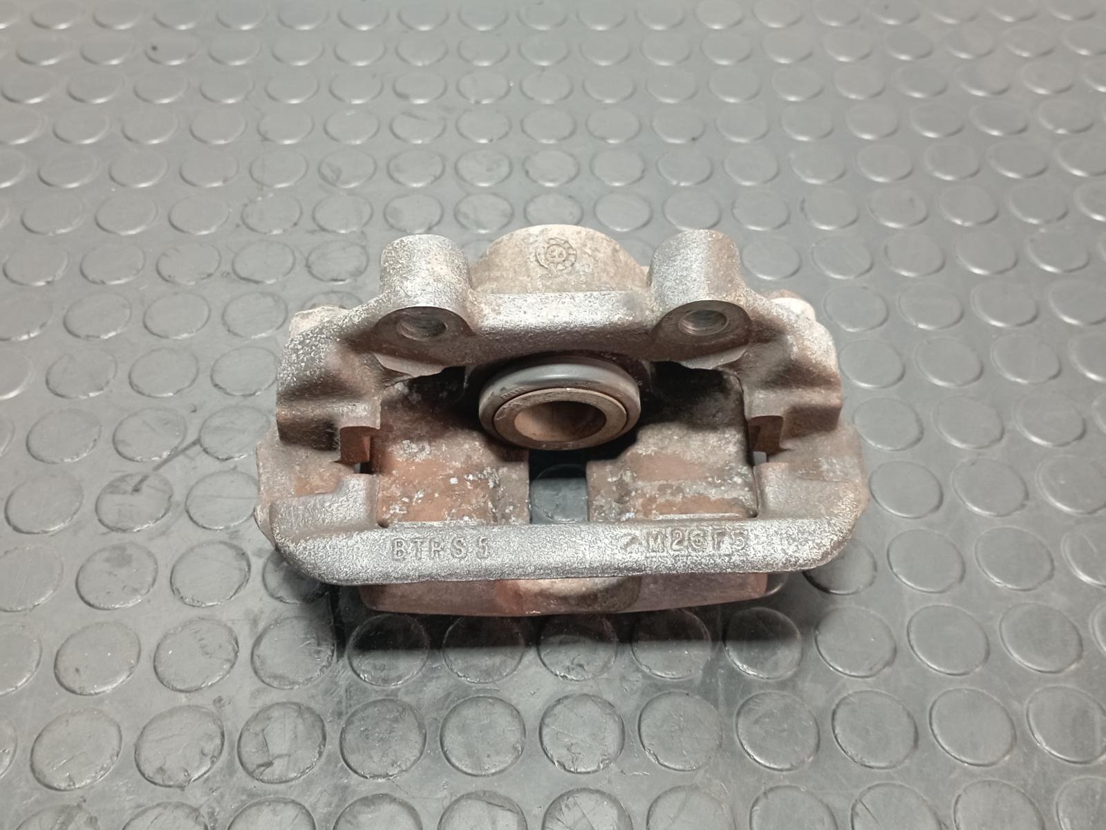 PINZA DE FRENO TRASERA DERECHA ALFA ROMEO 147 (190) - recambio desguace - vista 5