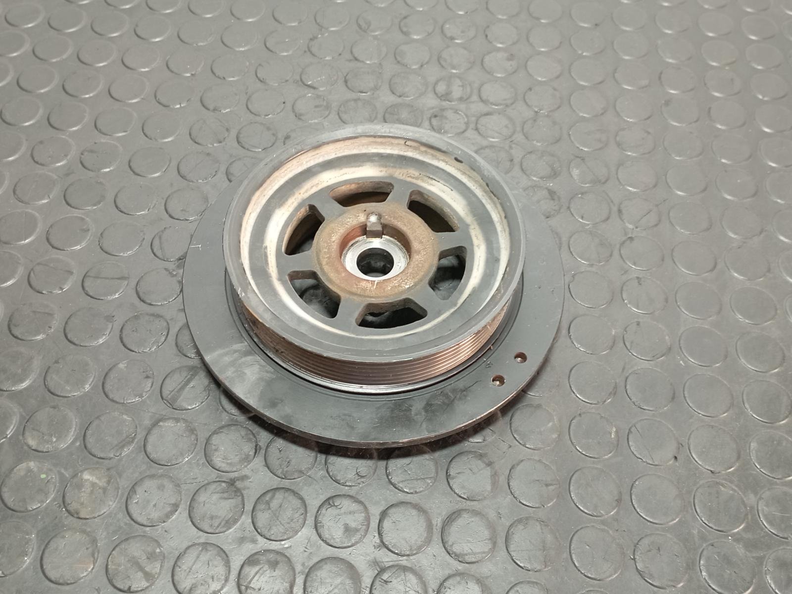 POLEA CIGUEÑAL PORSCHE CAYENNE (TYP 9PA) - recambio desguace - vista 4