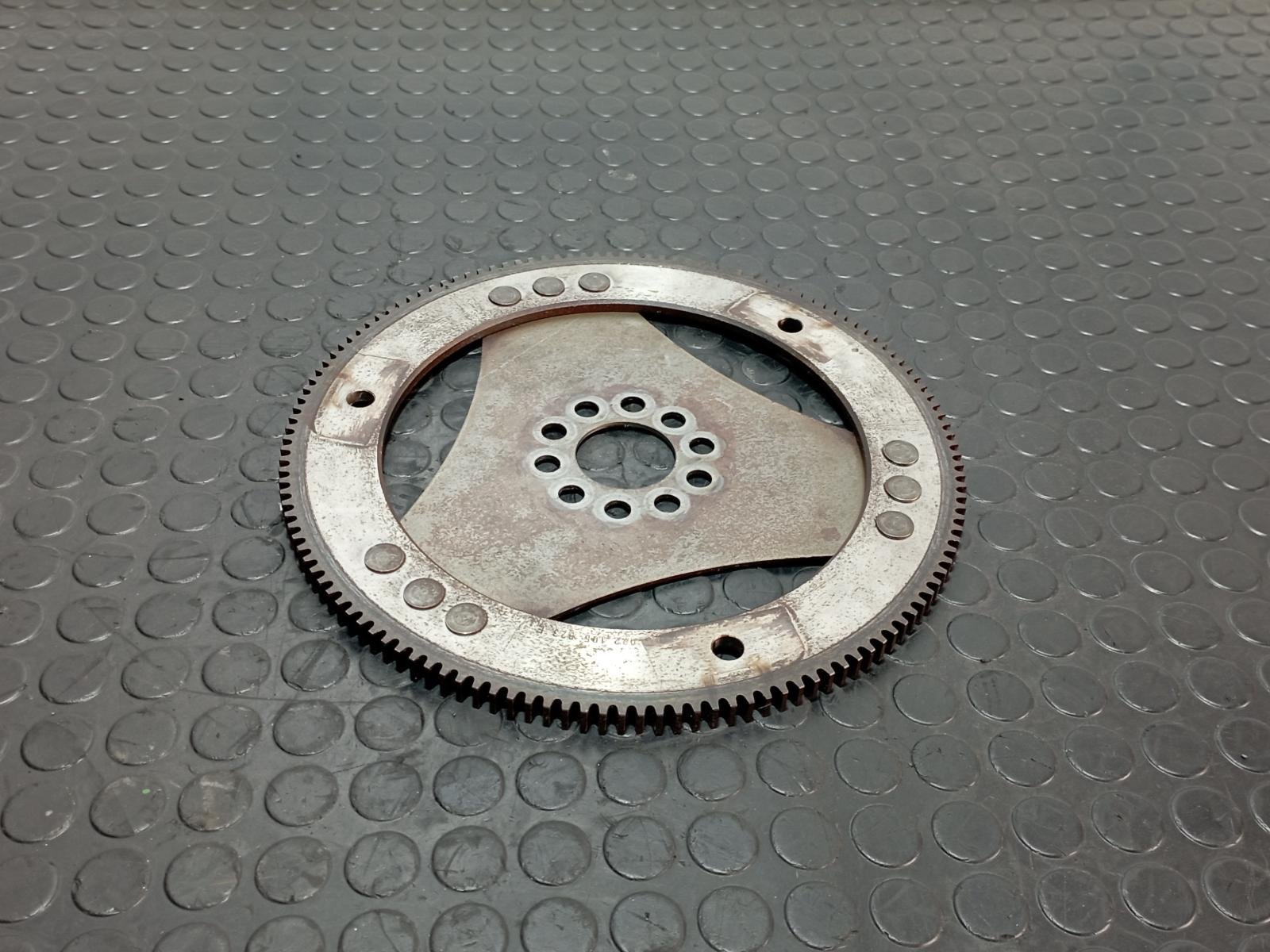 VOLANTE MOTOR PORSCHE CAYENNE (TYP 9PA) - recambio desguace - vista 2