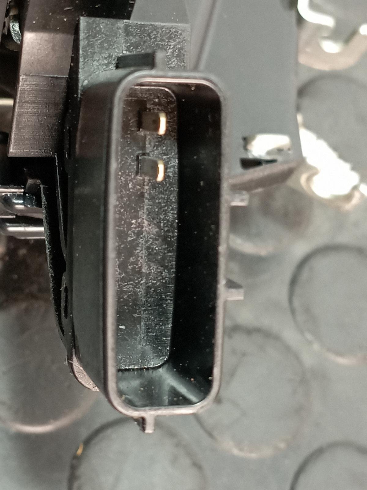 CERRADURA PUERTA TRASERA IZQUIERDA NISSAN JUKE (F15) - recambio desguace - vista 3