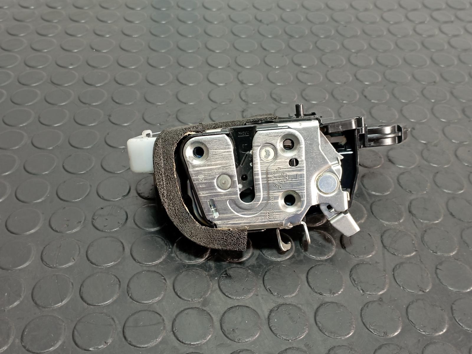 CERRADURA PUERTA TRASERA IZQUIERDA NISSAN JUKE (F15) - recambio desguace - vista 4
